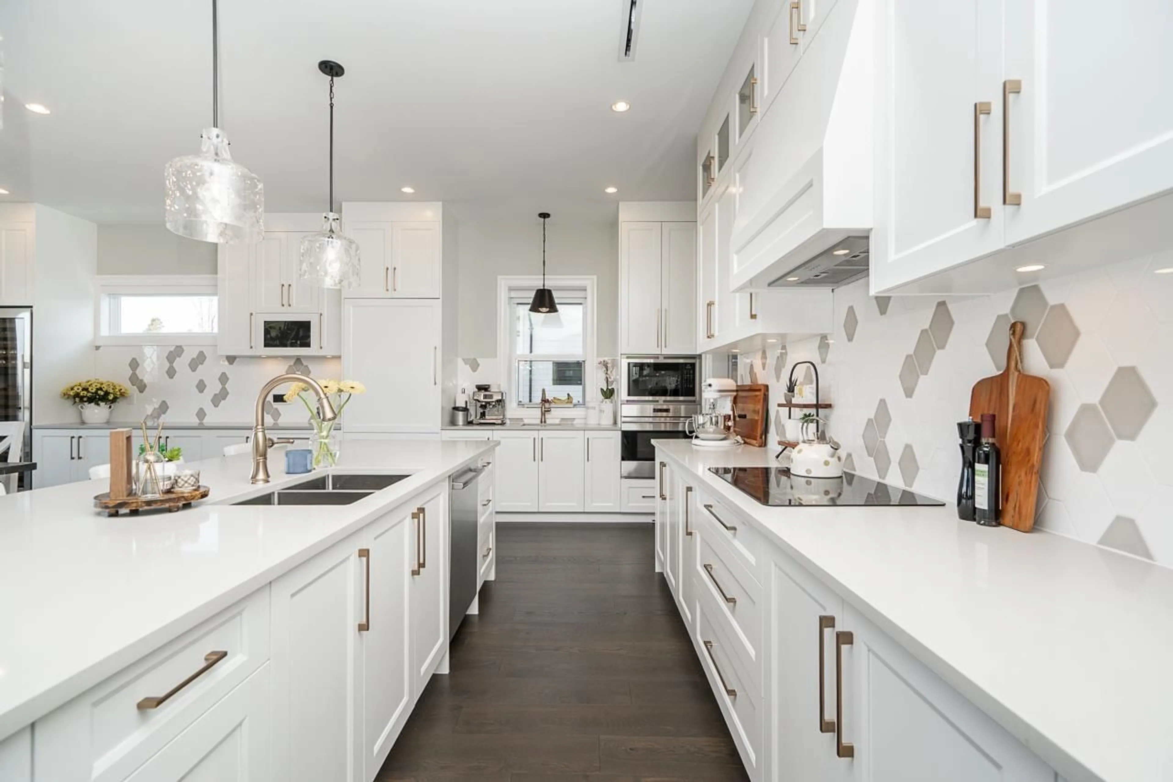 Contemporary kitchen, ceramic/tile floor for 2856 165 STREET, Surrey British Columbia V3Z0X9