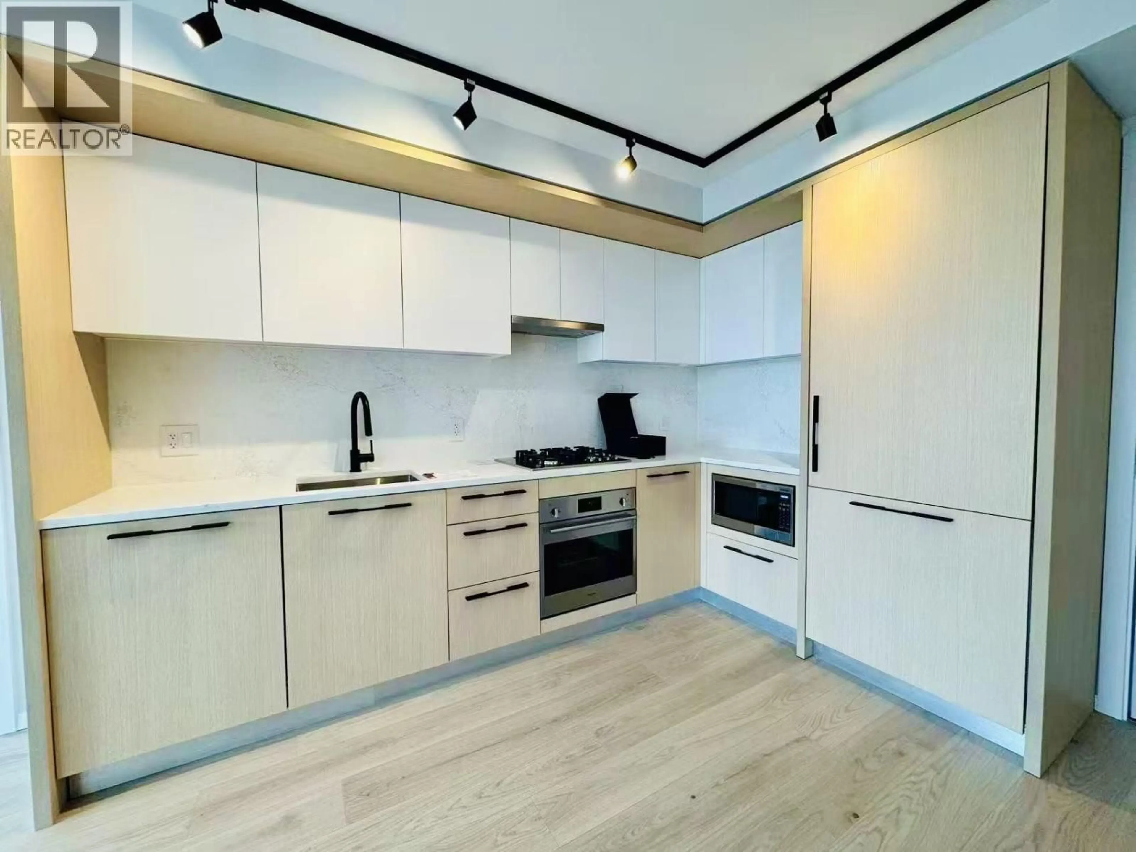 Unknown for 602 - 2729 KINGSWAY, Vancouver British Columbia V5R4S9