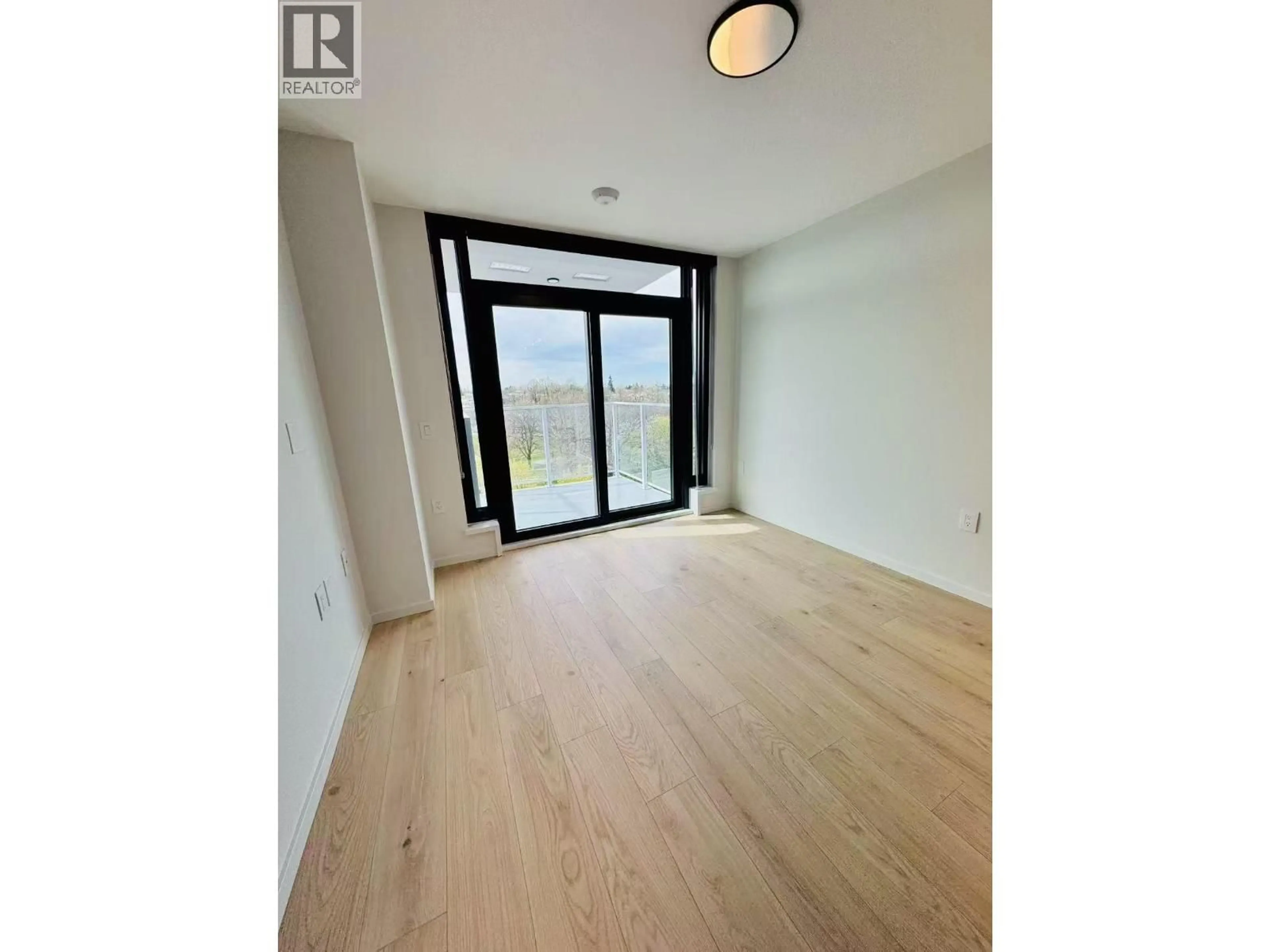 Unknown for 602 - 2729 KINGSWAY, Vancouver British Columbia V5R4S9