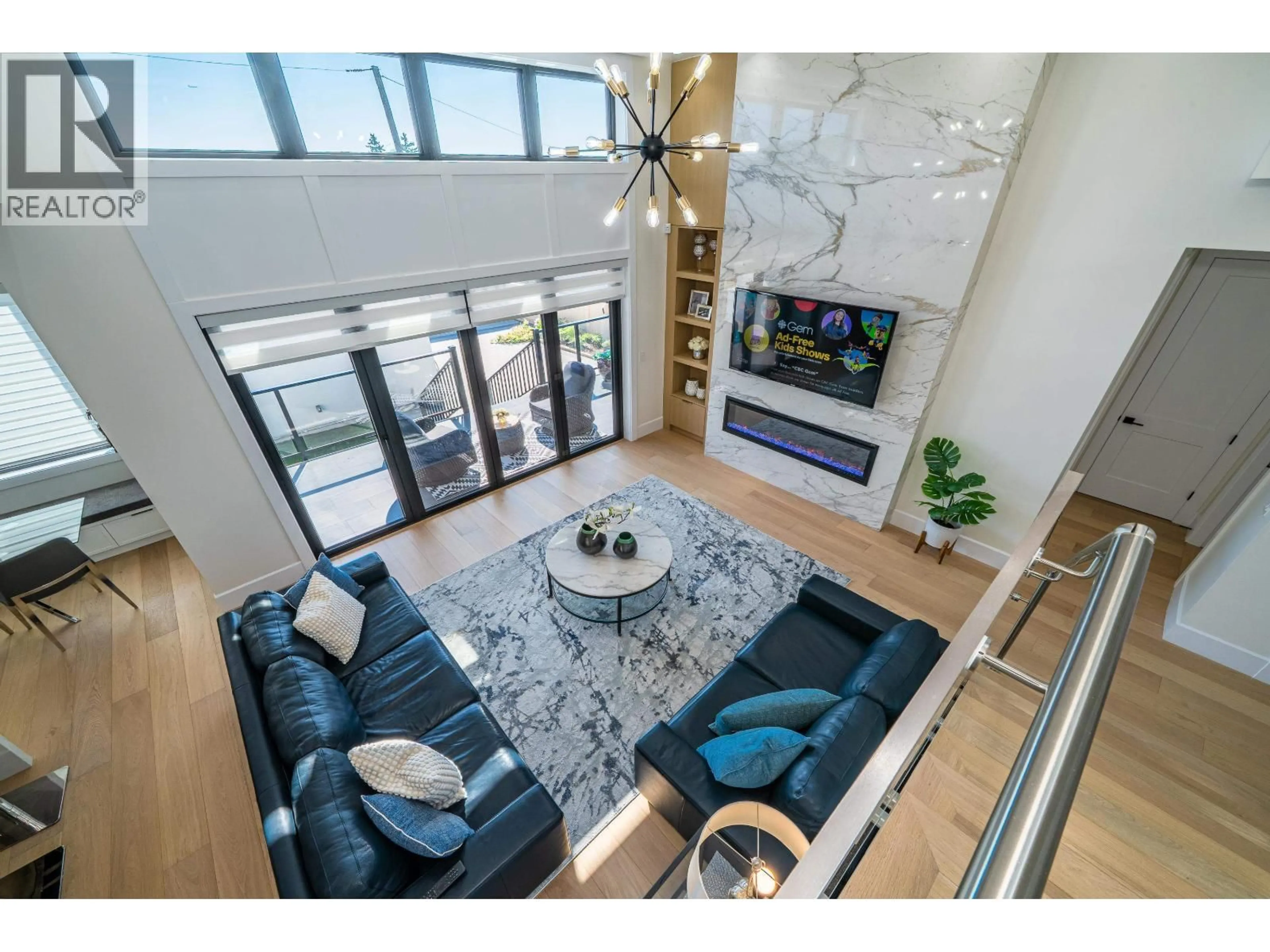 Living room with furniture, unknown for 4836 WATLING STREET, Burnaby British Columbia V5J1W5