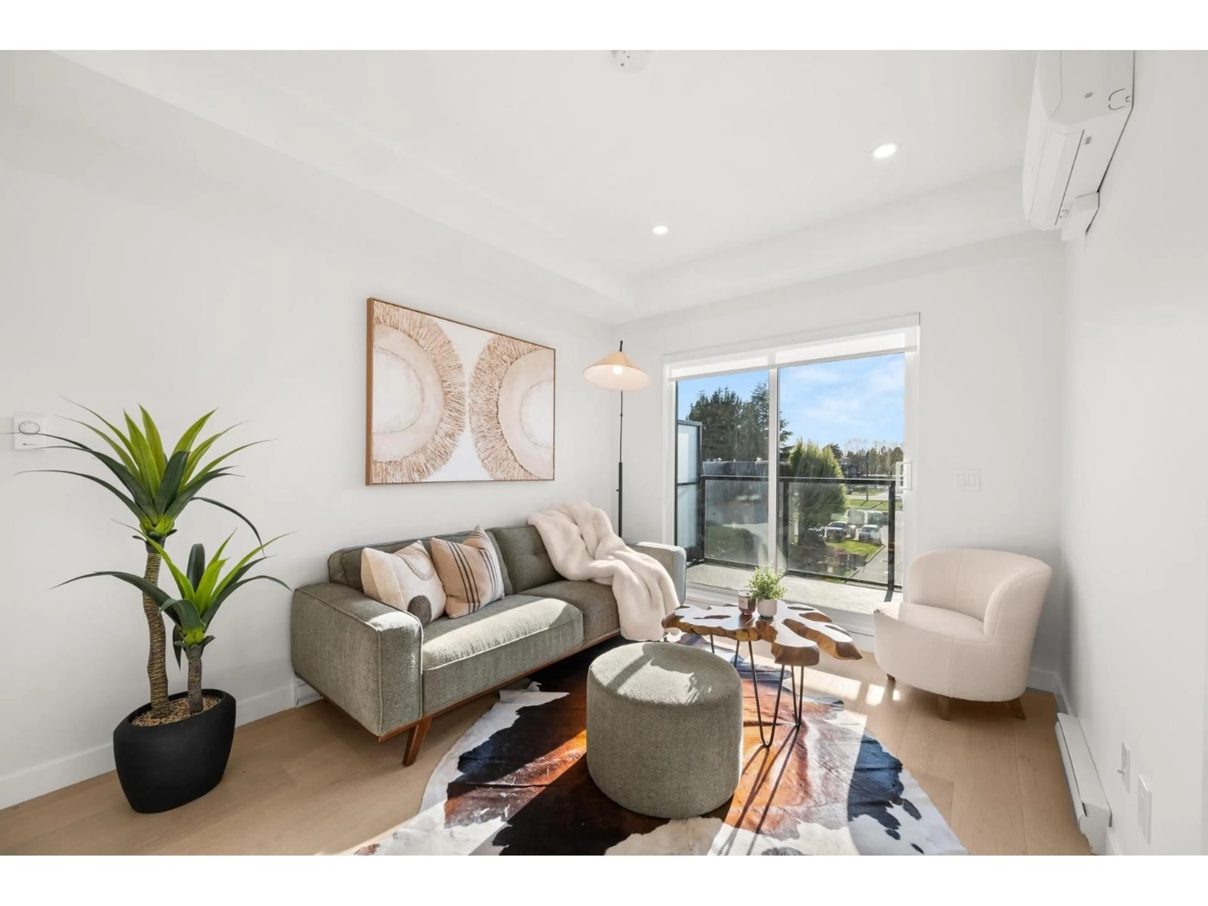 Living room with furniture, unknown for 308 - 5398 207 STREET, Langley British Columbia V3A2E6