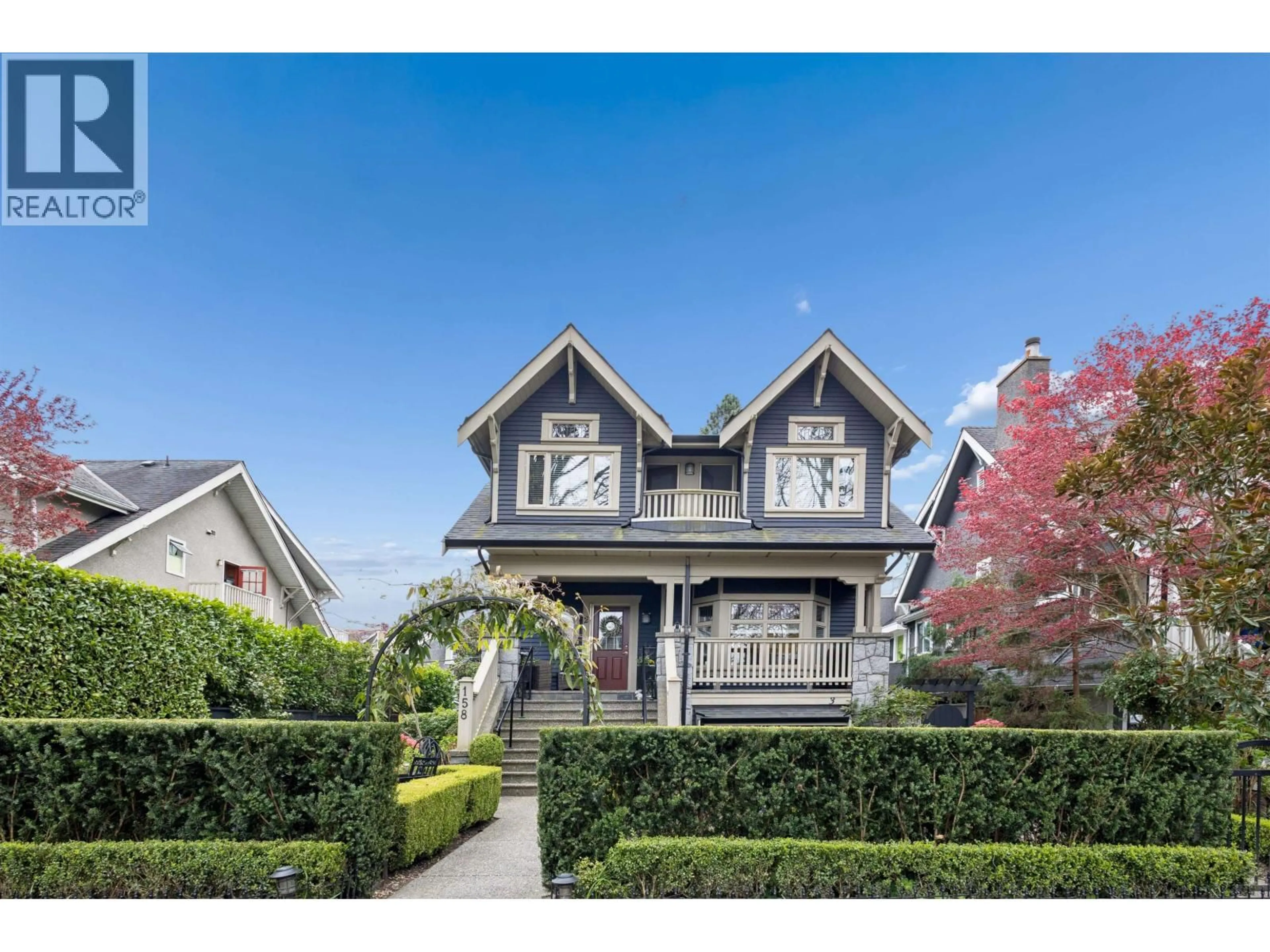 Home with vinyl exterior material, street for 2 - 158 13TH AVENUE, Vancouver British Columbia V5Y1V7