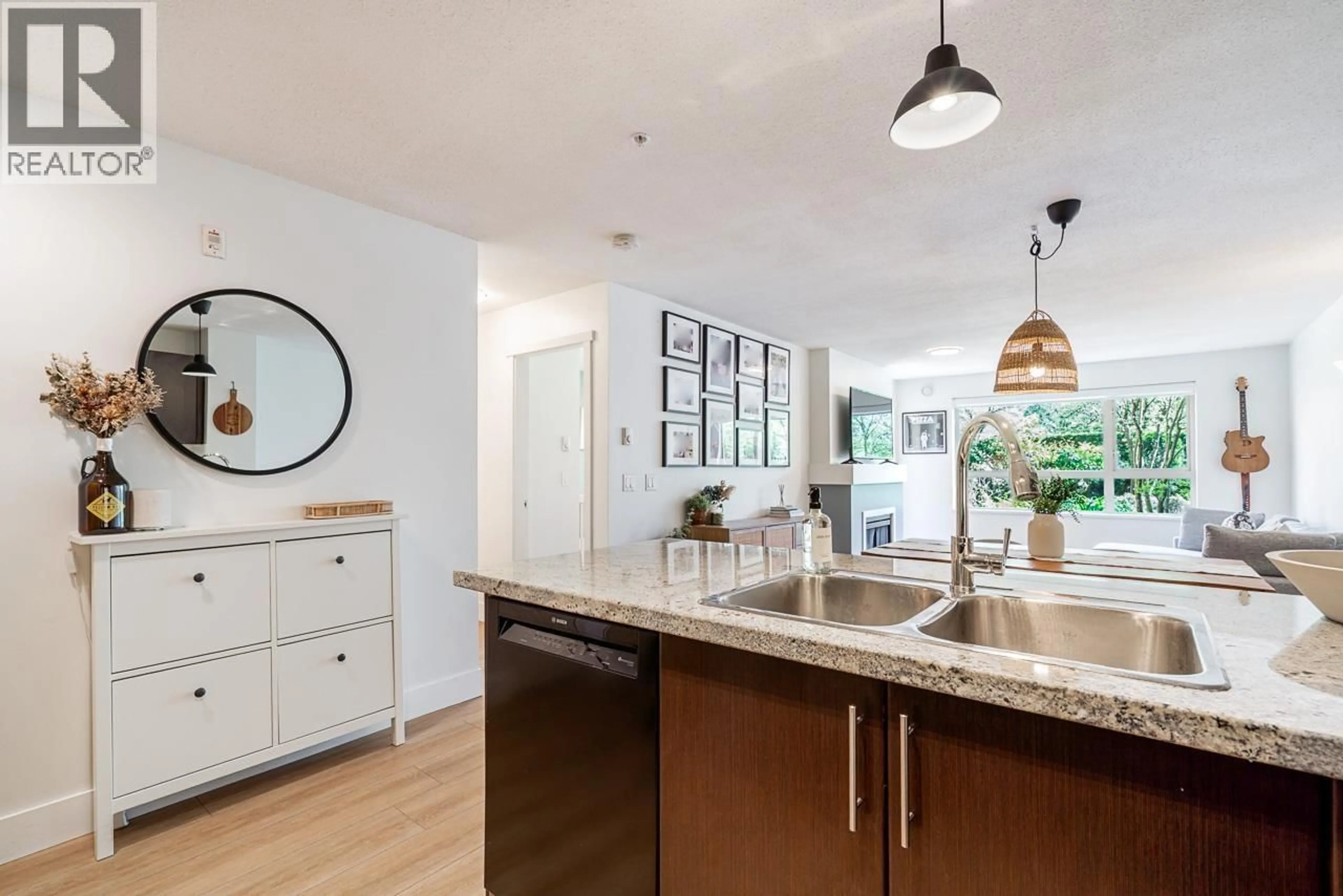 Open concept kitchen, unknown for 115 - 600 KLAHANIE DRIVE, Port Moody British Columbia V3H5L2