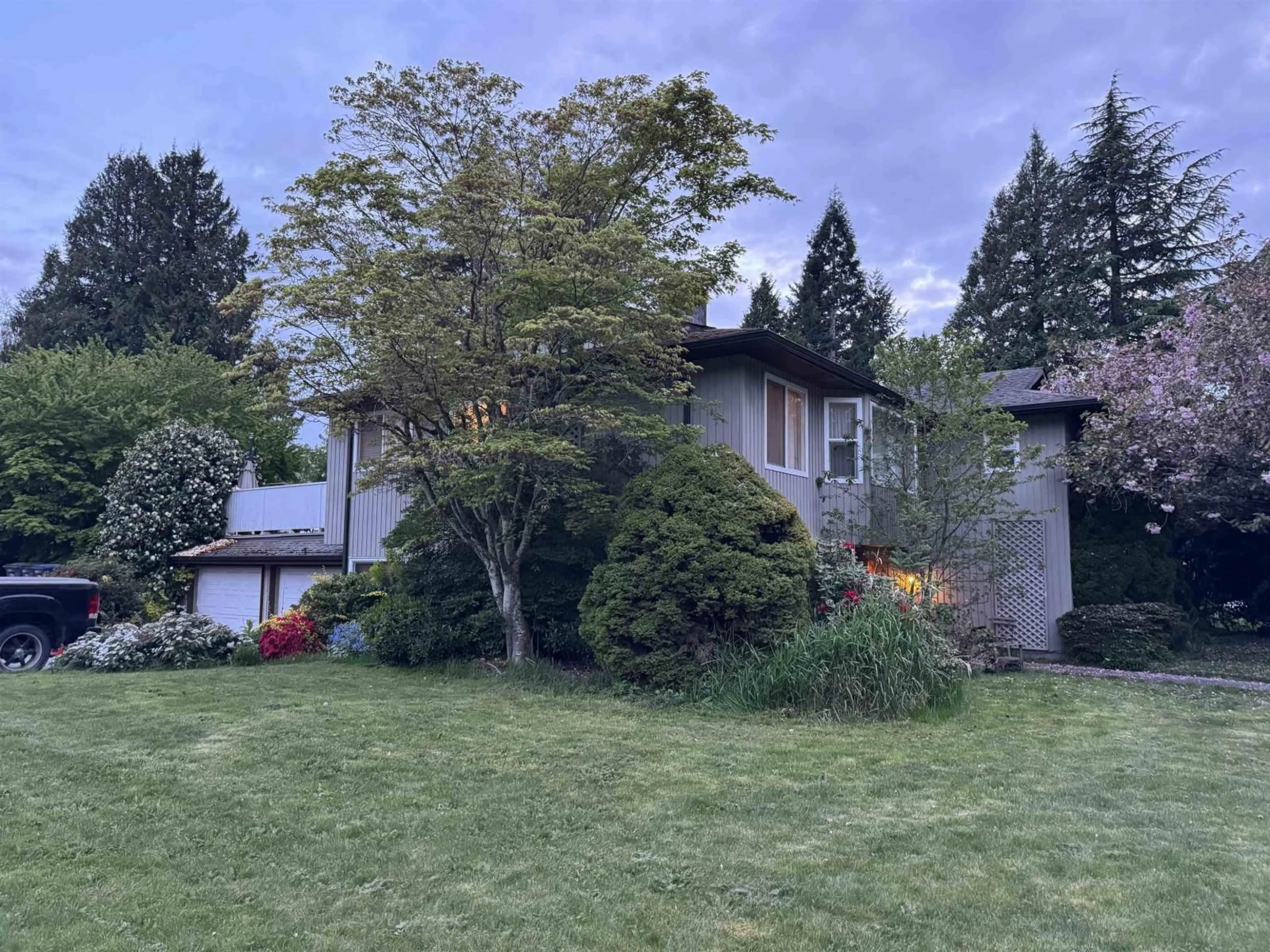 Unknown for 12690 26 AVENUE, Surrey British Columbia V4A5R7