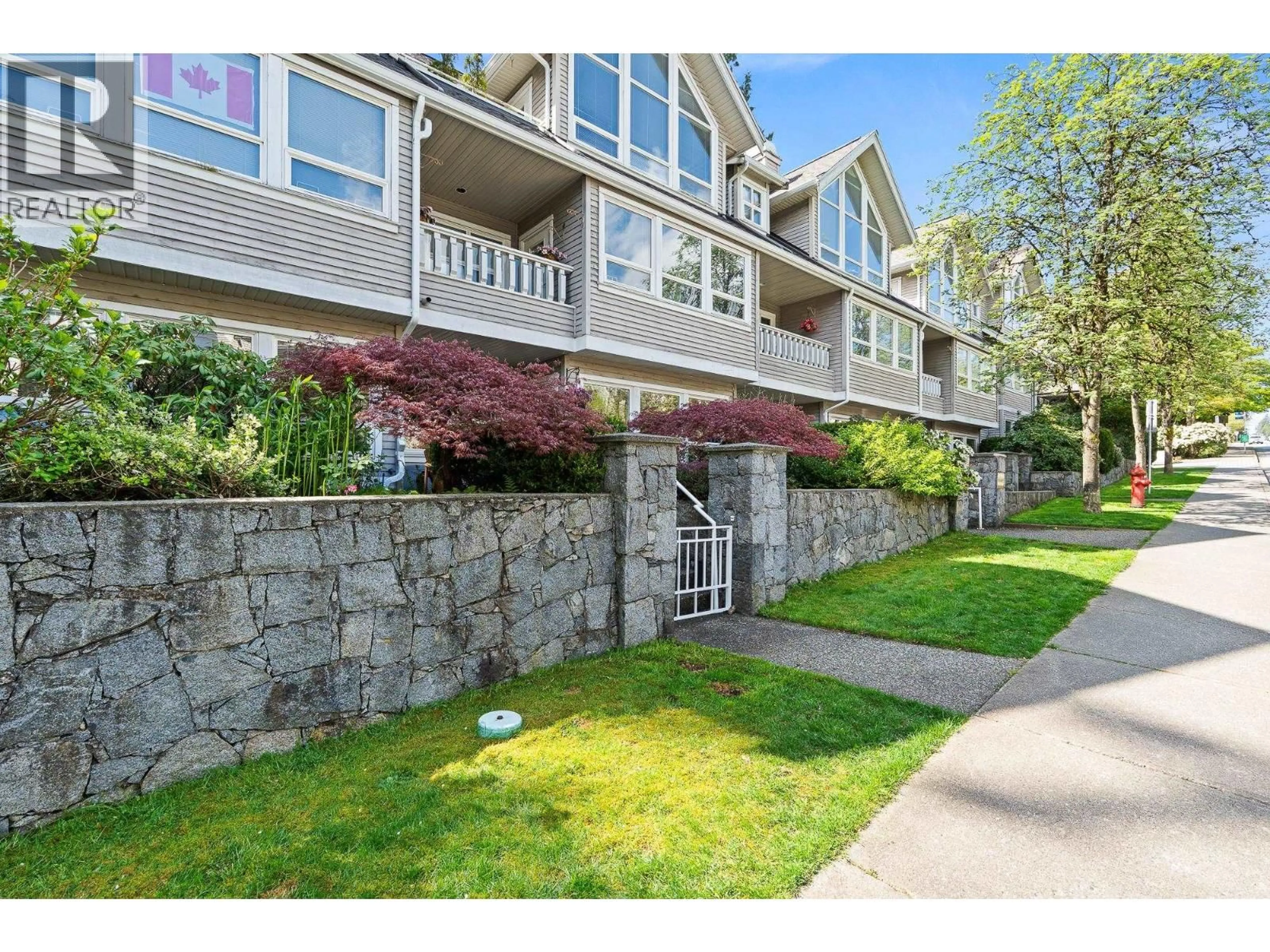 Patio, street for 103 - 1145 29TH STREET, North Vancouver British Columbia V7K1C3