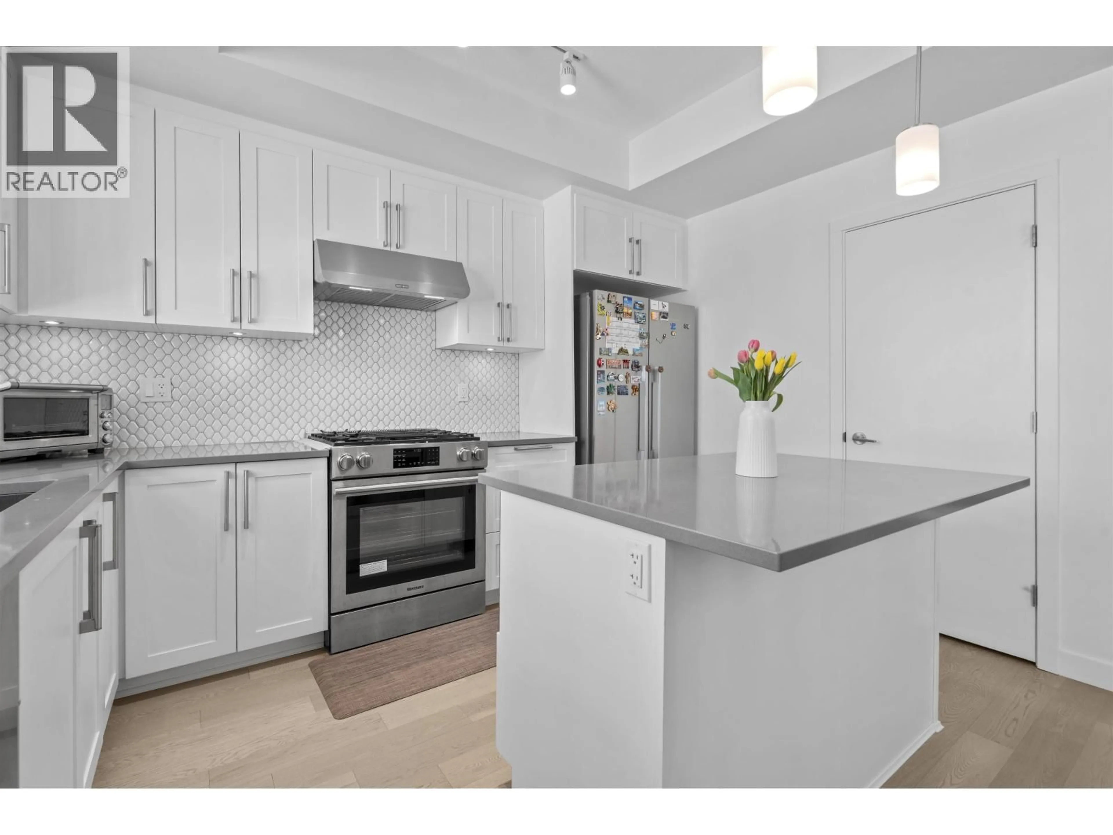 Unknown for 64 - 10199 RIVER DRIVE, Richmond British Columbia V6X1Z2