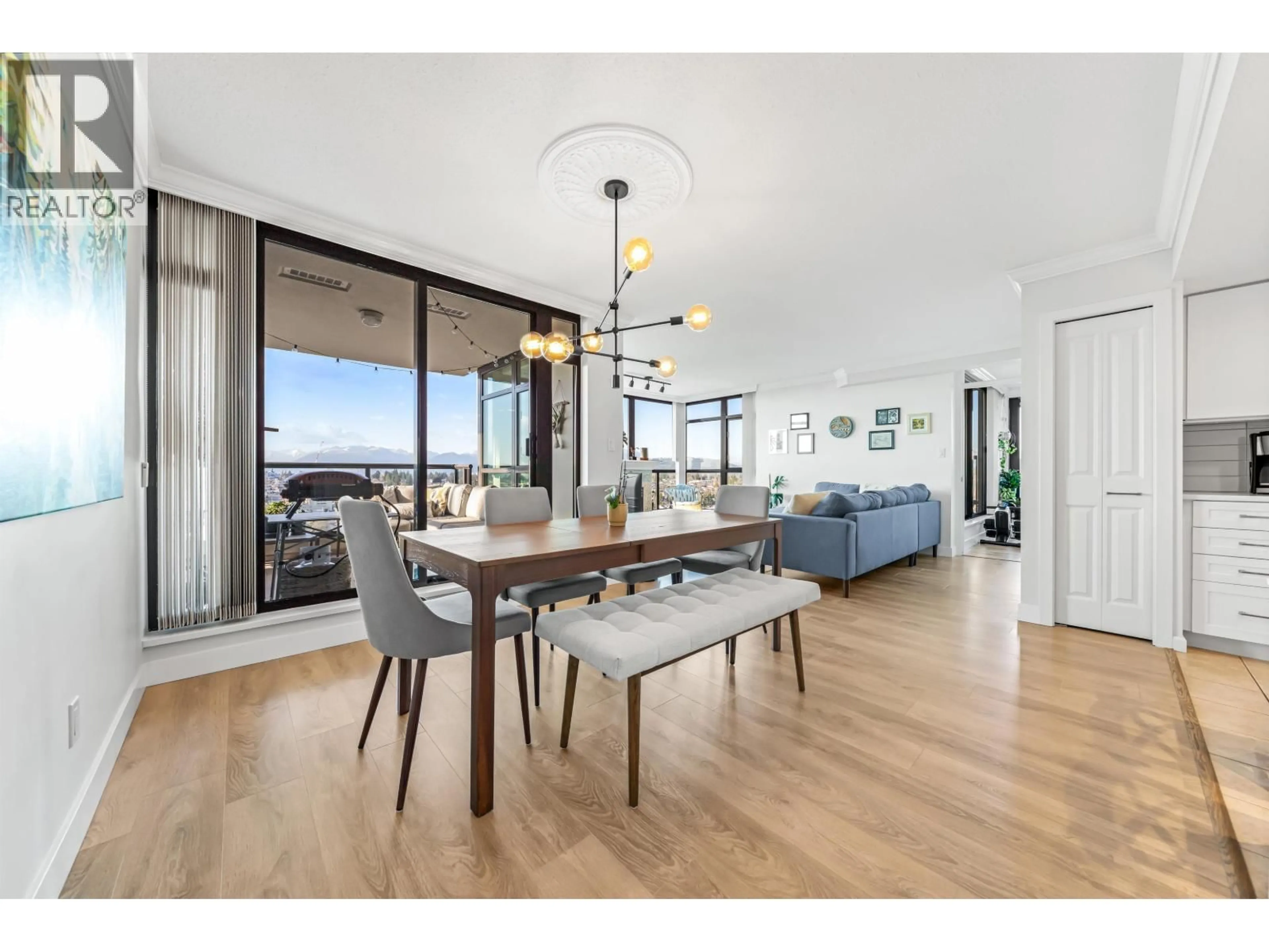 Unknown for 1801 - 615 HAMILTON STREET, New Westminster British Columbia V3M7A7