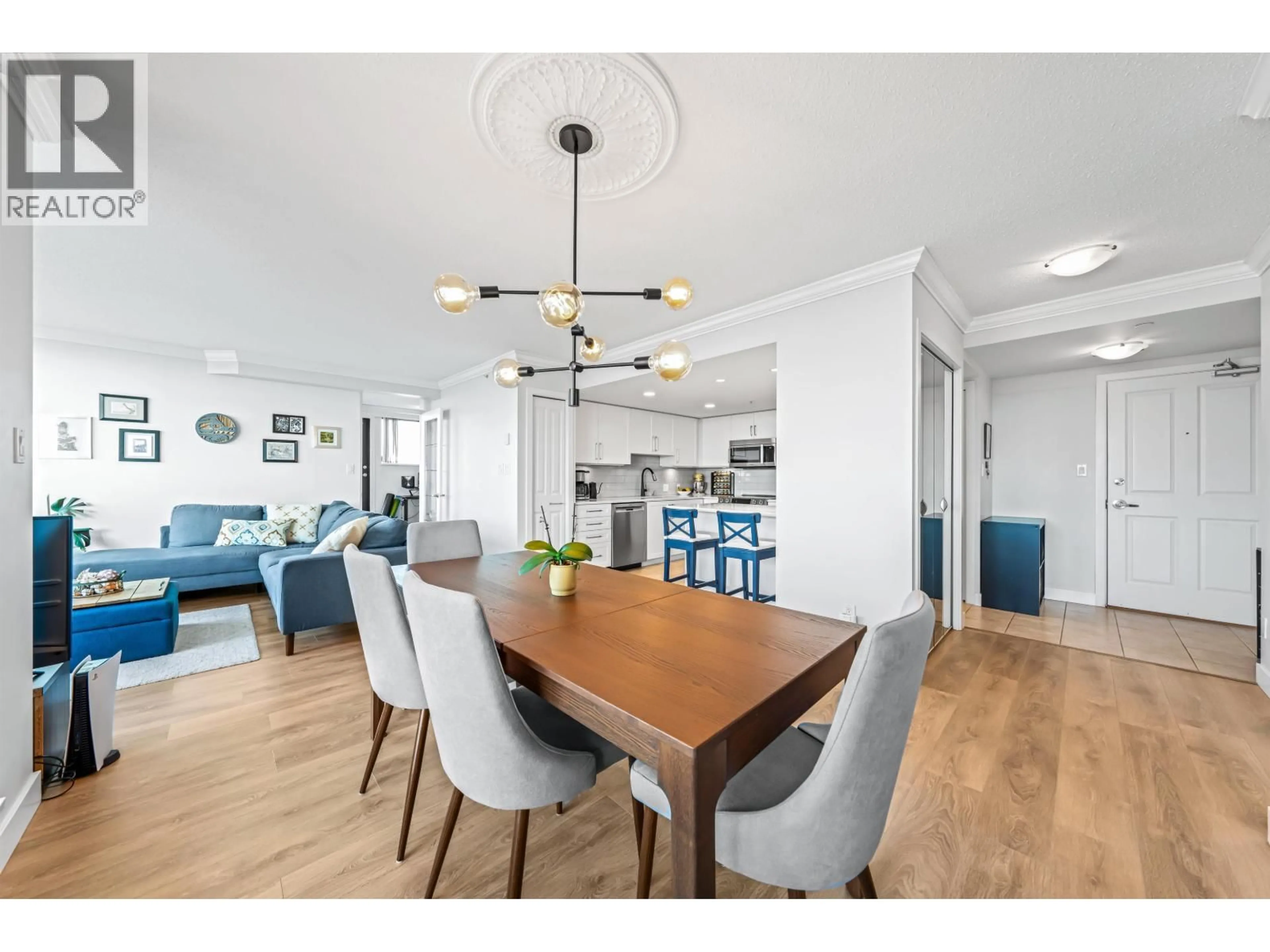 Unknown for 1801 - 615 HAMILTON STREET, New Westminster British Columbia V3M7A7