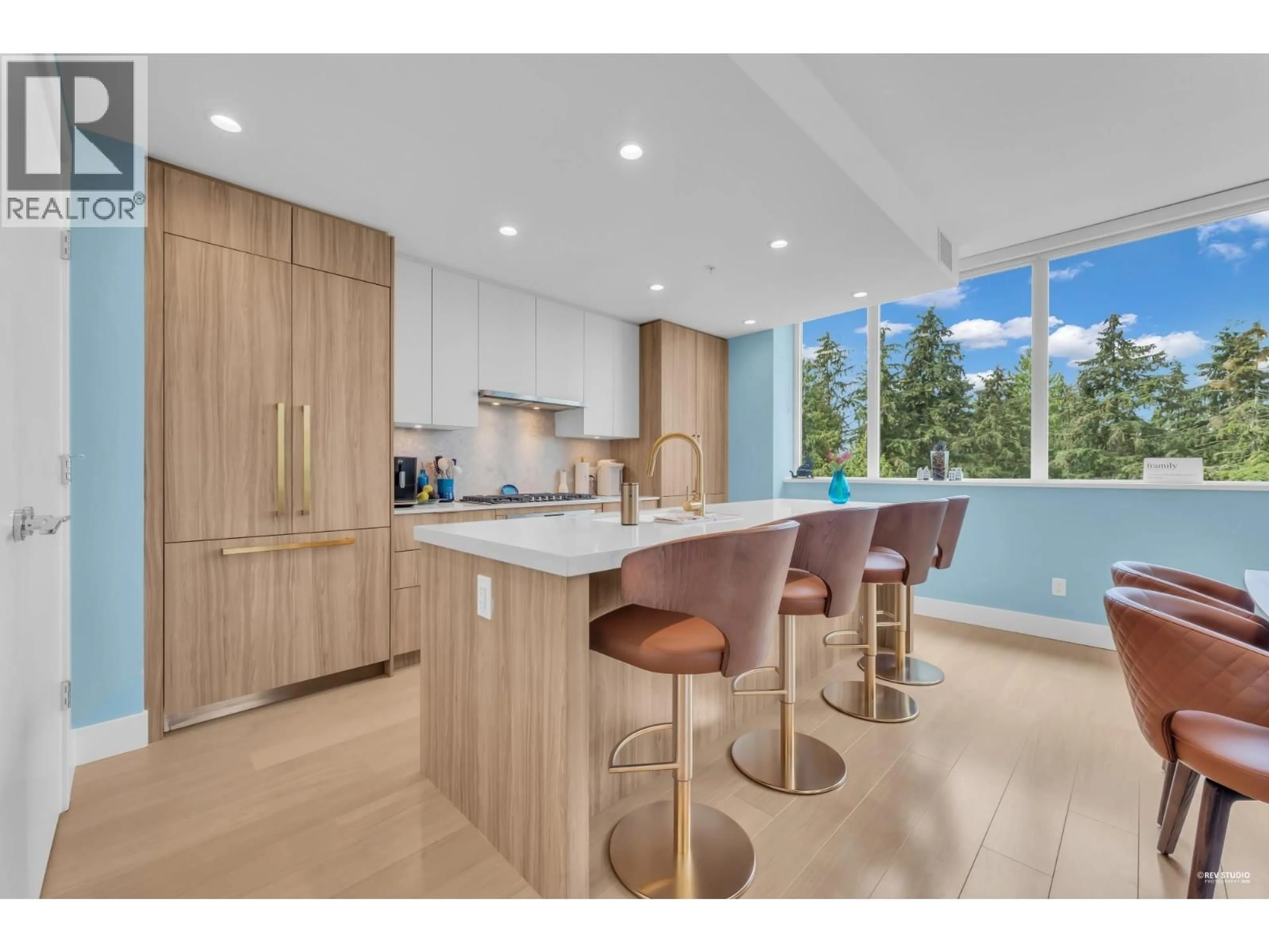 Unknown for 1101 - 2375 EMERY COURT, North Vancouver British Columbia V7J0E8