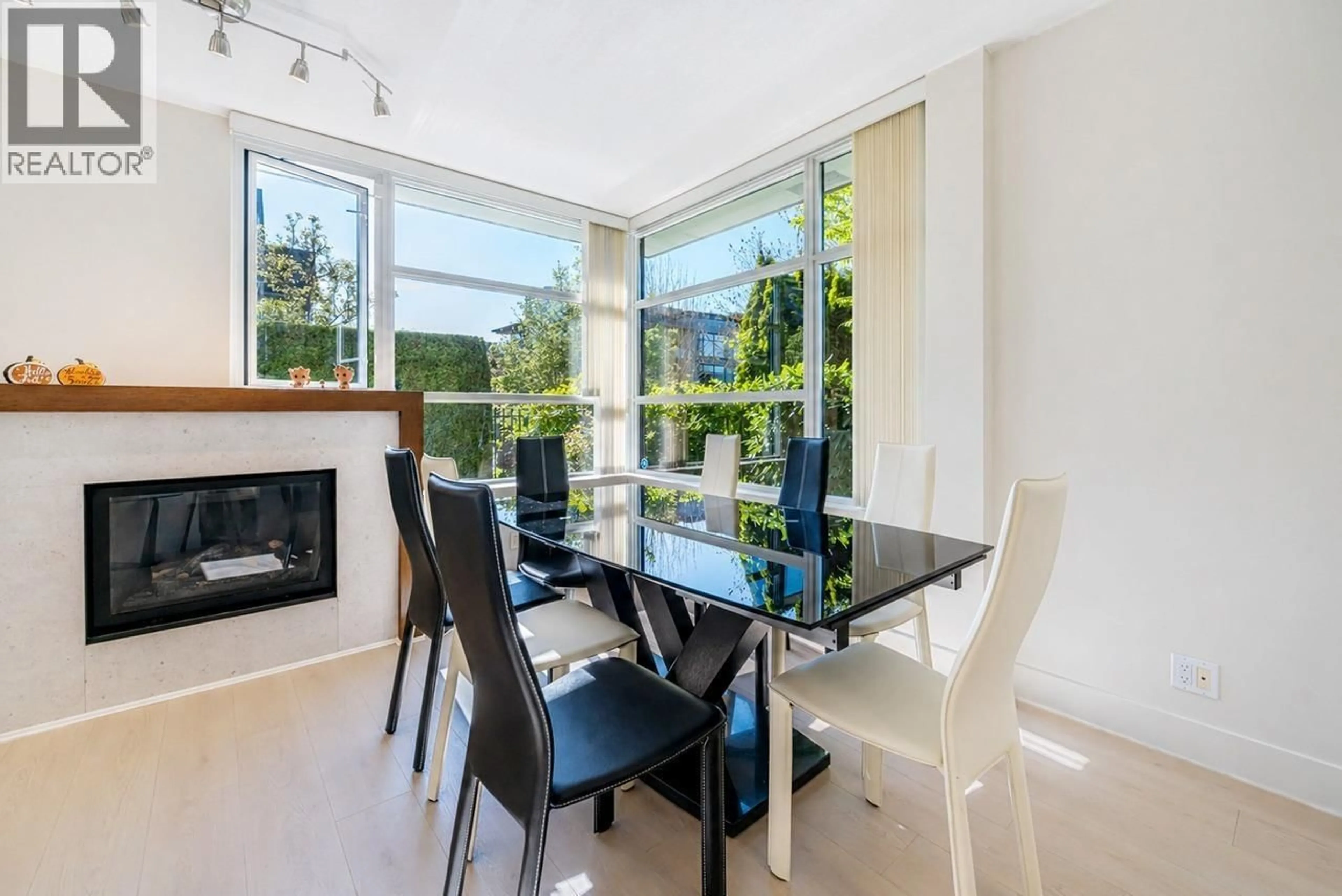 Unknown for 110 - 6018 IONA DRIVE, Vancouver British Columbia V6T2L1