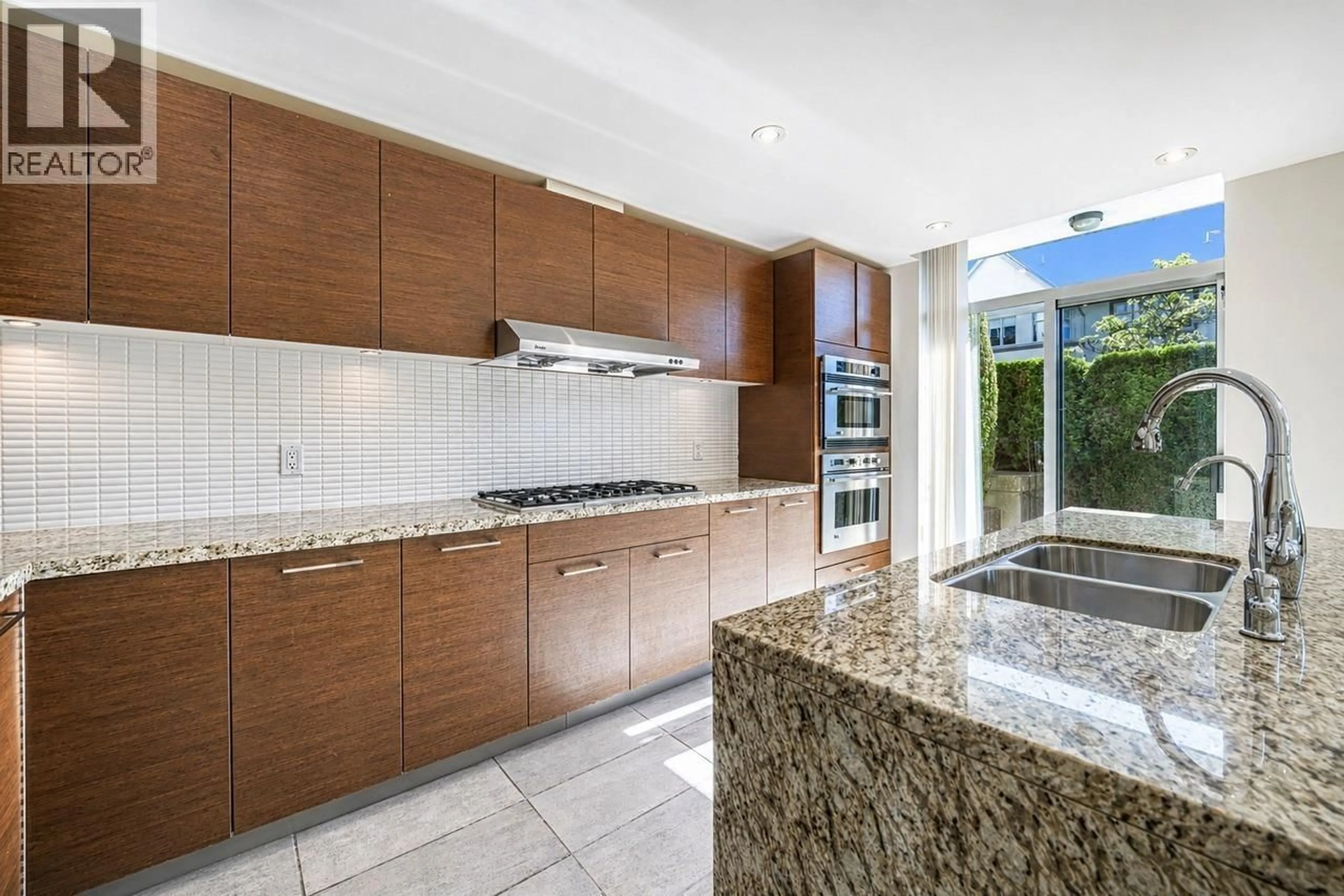 Unknown for 110 - 6018 IONA DRIVE, Vancouver British Columbia V6T2L1