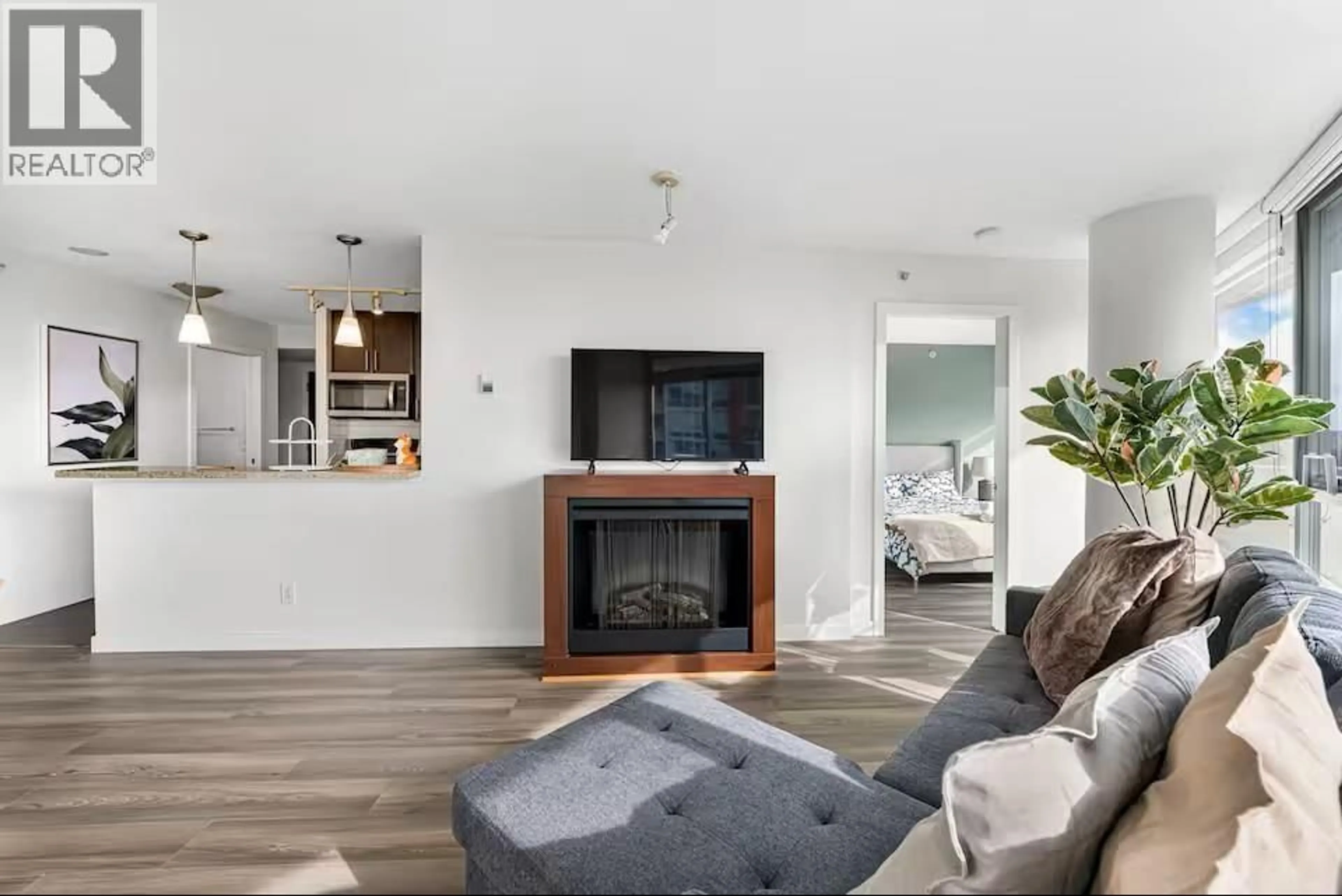 Unknown for 1102 - 58 KEEFER PLACE, Vancouver British Columbia V6B0B8