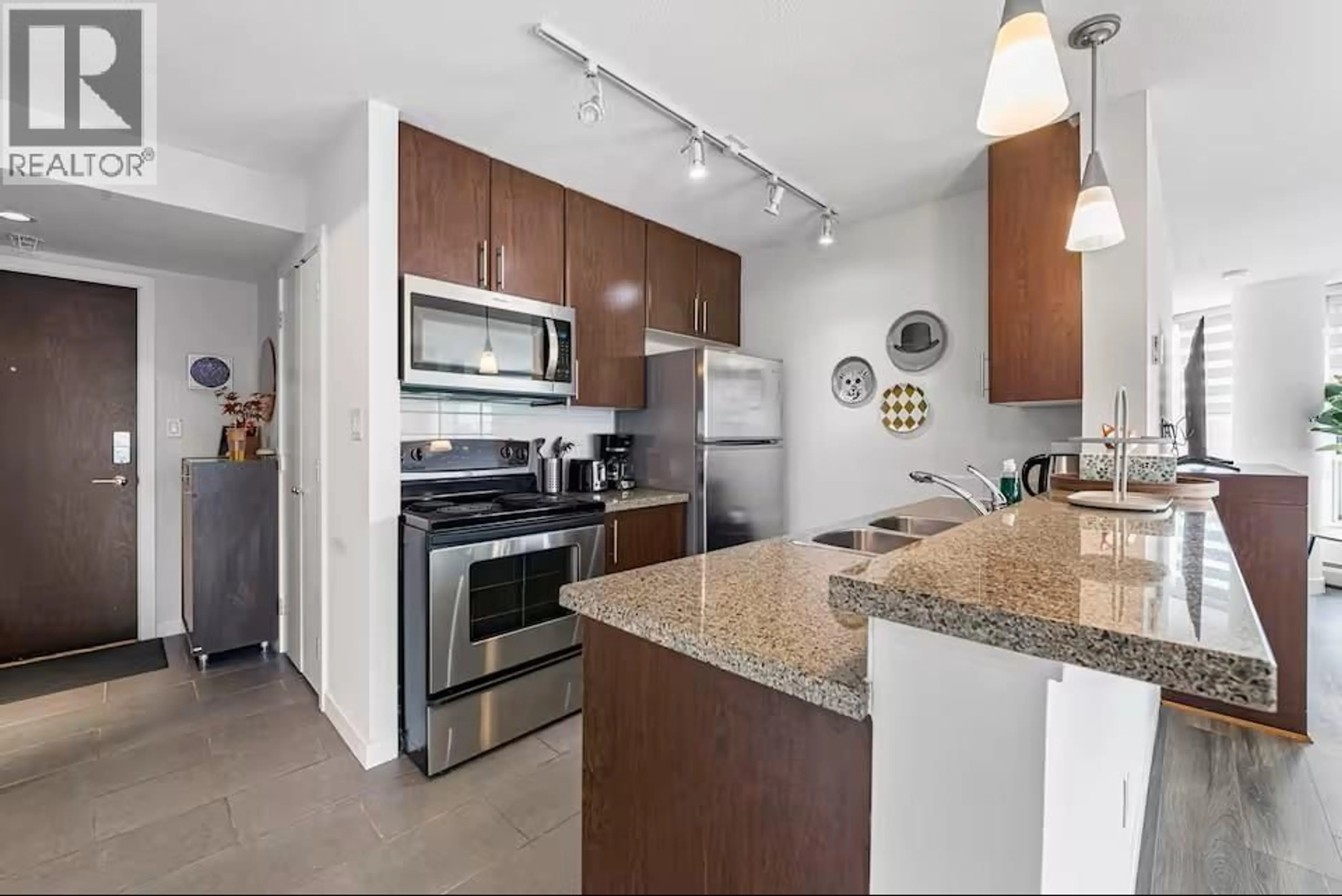 Unknown for 1102 - 58 KEEFER PLACE, Vancouver British Columbia V6B0B8