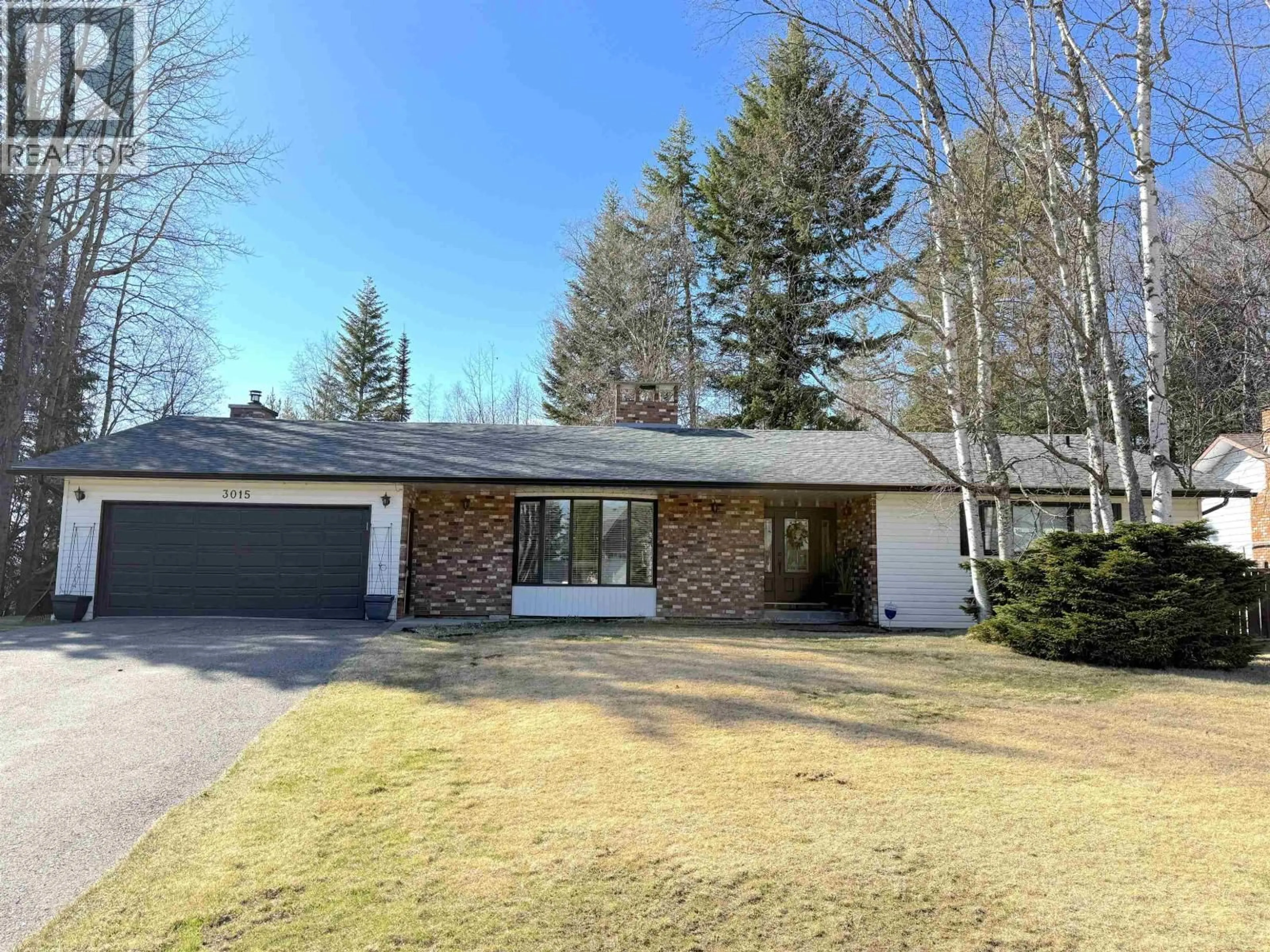 A pic from outside/outdoor area/front of a property/back of a property/a pic from drone, street for 3015 RIDGEVIEW DRIVE, Prince George British Columbia V2K3T5