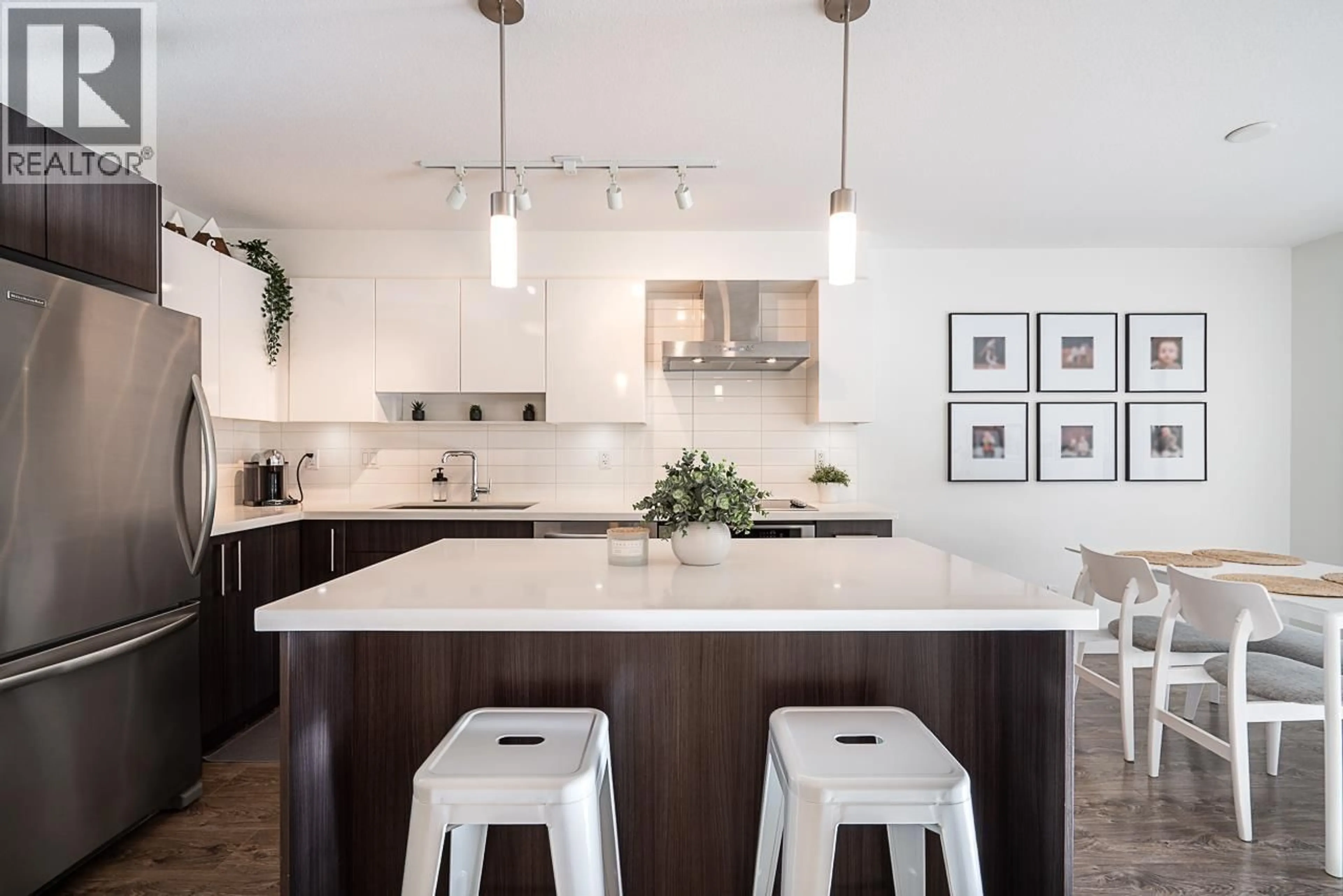 Unknown for 211 - 7131 STRIDE AVENUE, Burnaby British Columbia V3N0E3