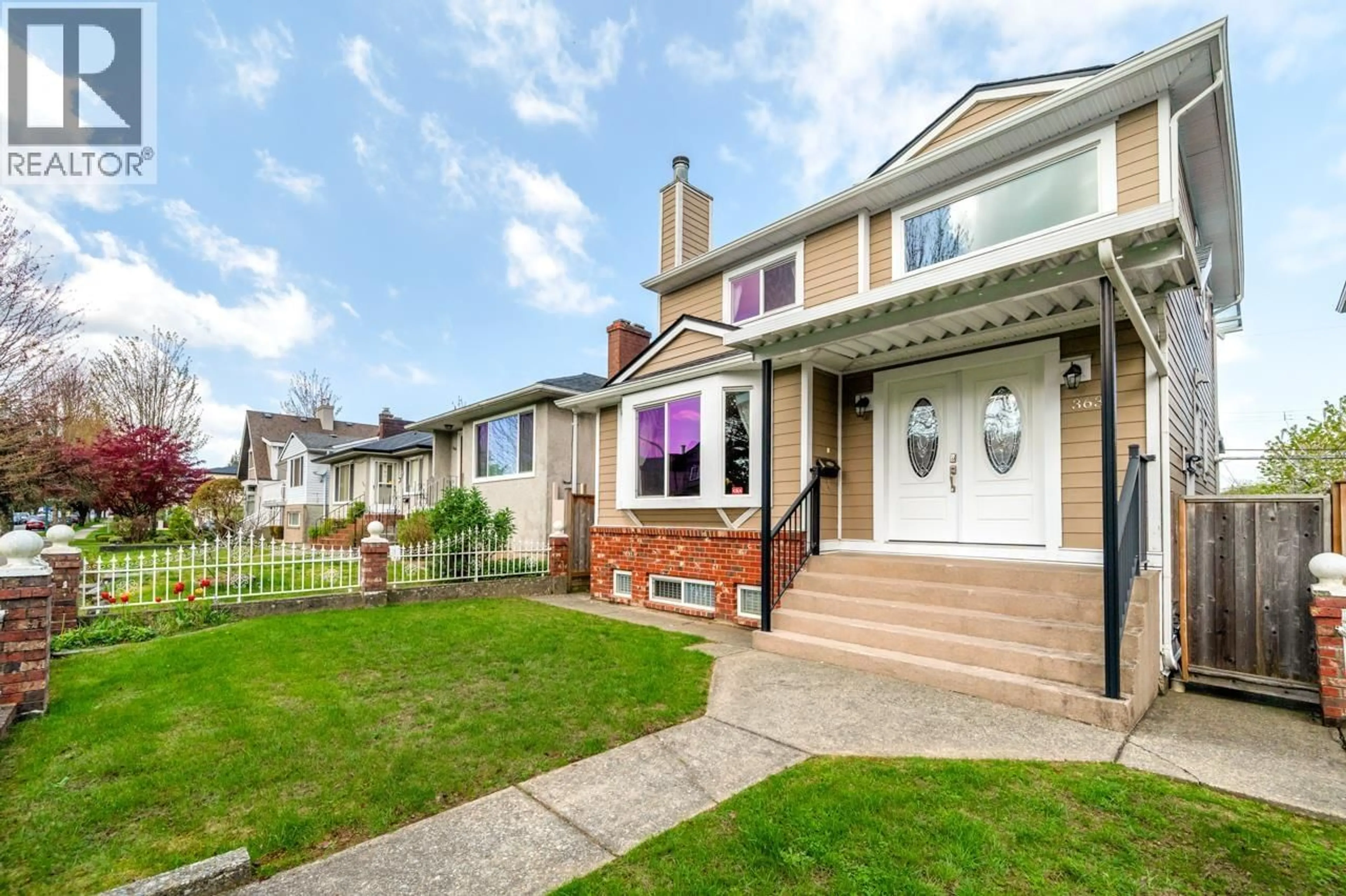 Unknown for 3639 26TH AVENUE, Vancouver British Columbia V5R1M6