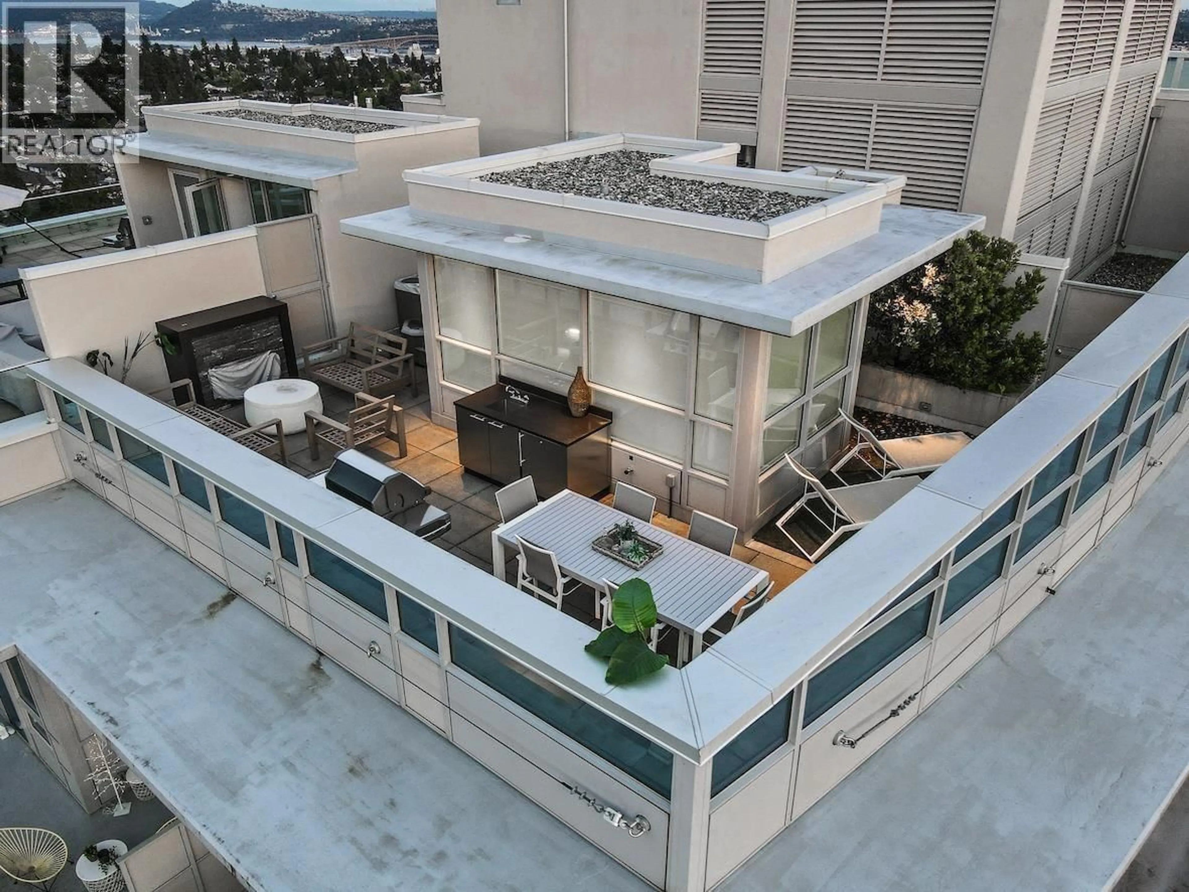 Unknown for 2403 - 125 14TH STREET, North Vancouver British Columbia V7L0E6