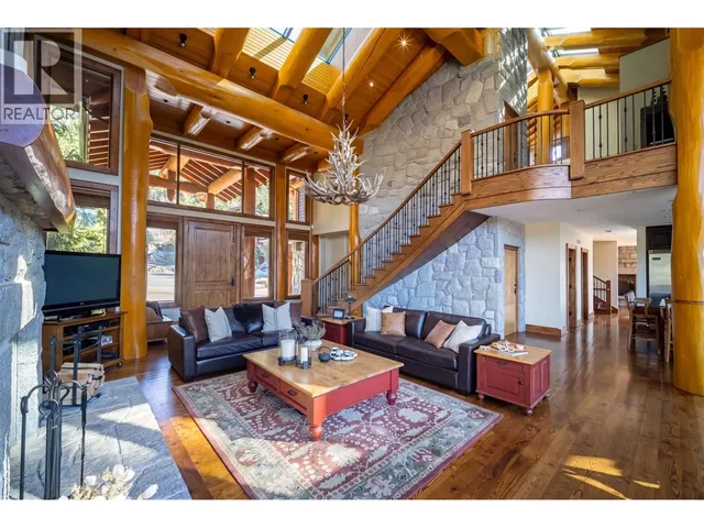 3803 SUNRIDGE PLACE, Whistler 5