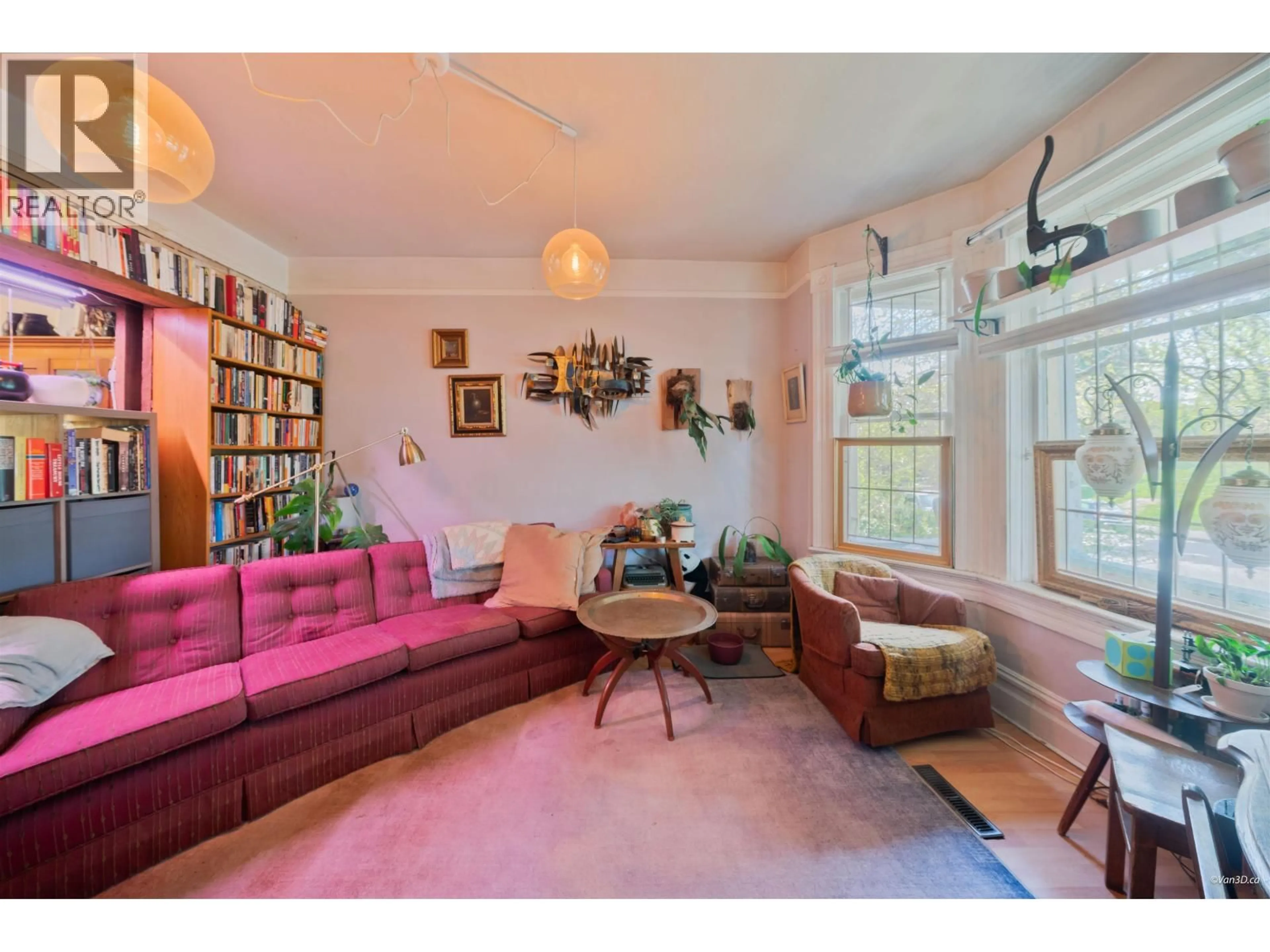 Unknown for 655 PENDER STREET, Vancouver British Columbia V6A1V6