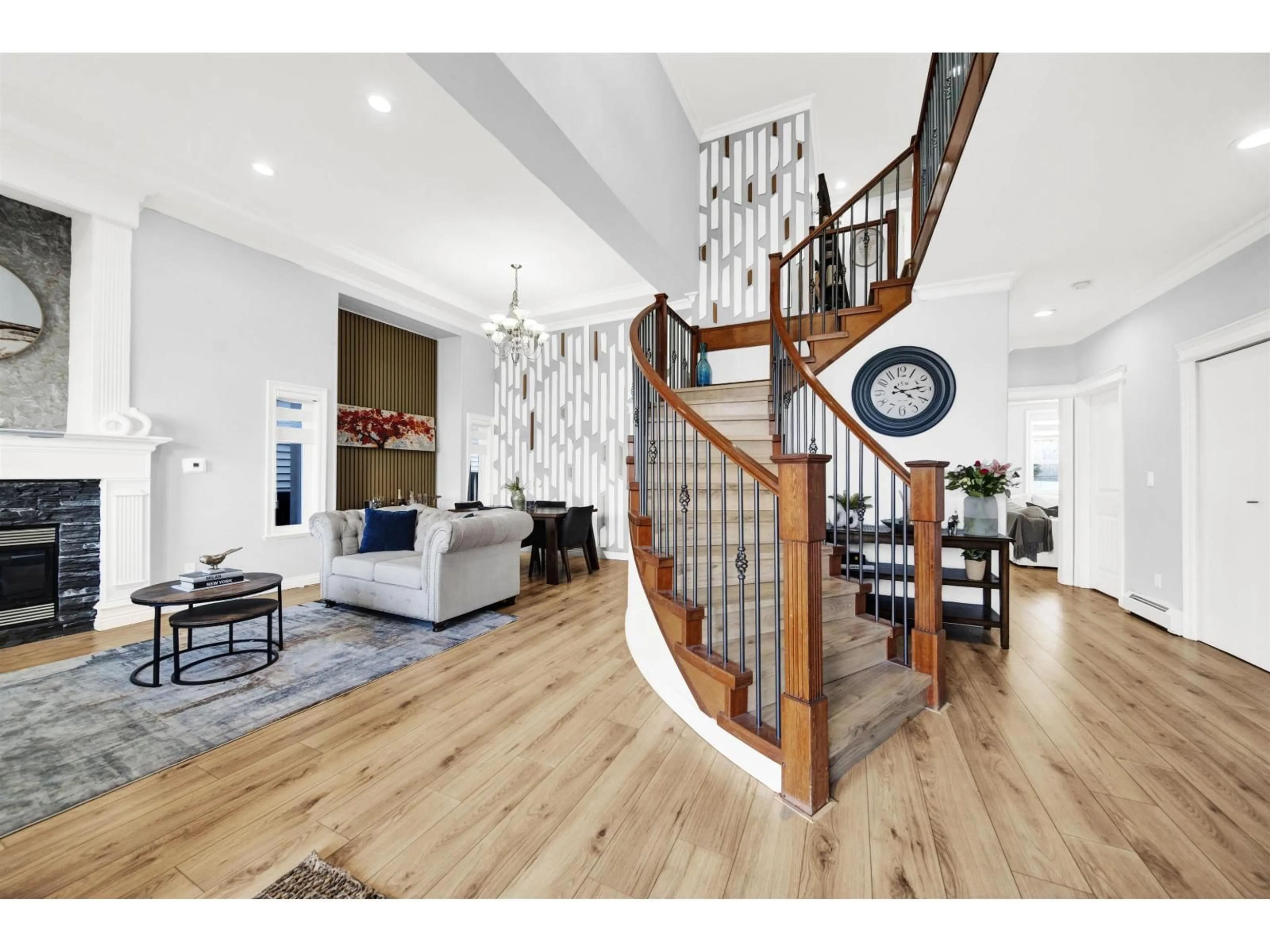 Unknown for 7105 150A STREET, Surrey British Columbia V3S2E2