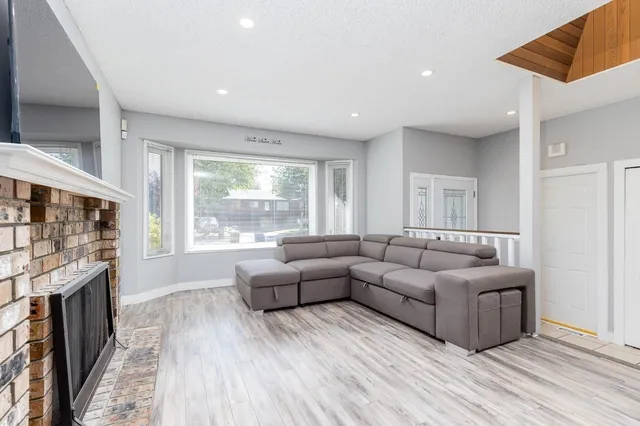 9435 149A STREET, Surrey 2