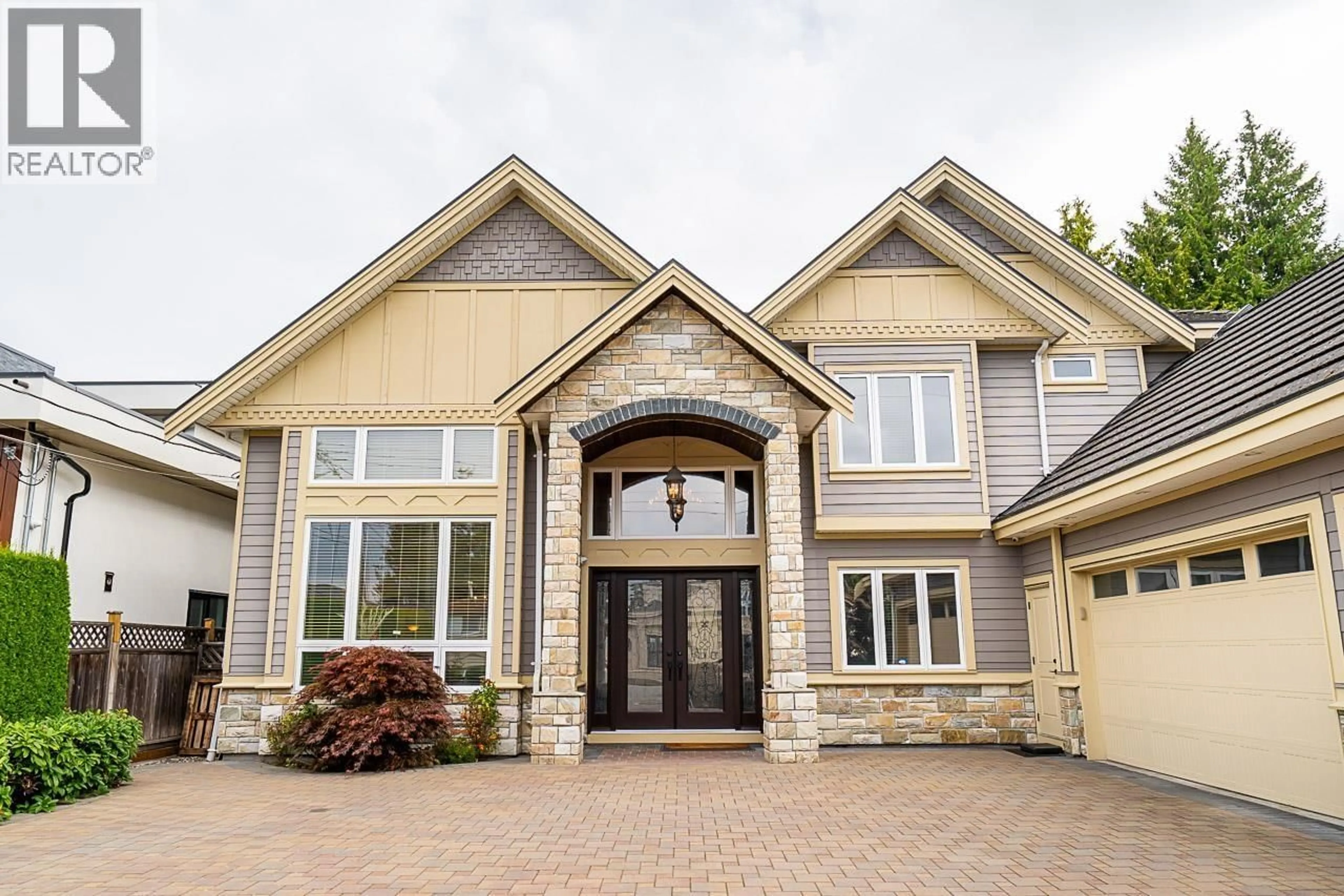 Home with brick exterior material, street for 9028 PINEWELL CRESCENT, Richmond British Columbia V7A2C6