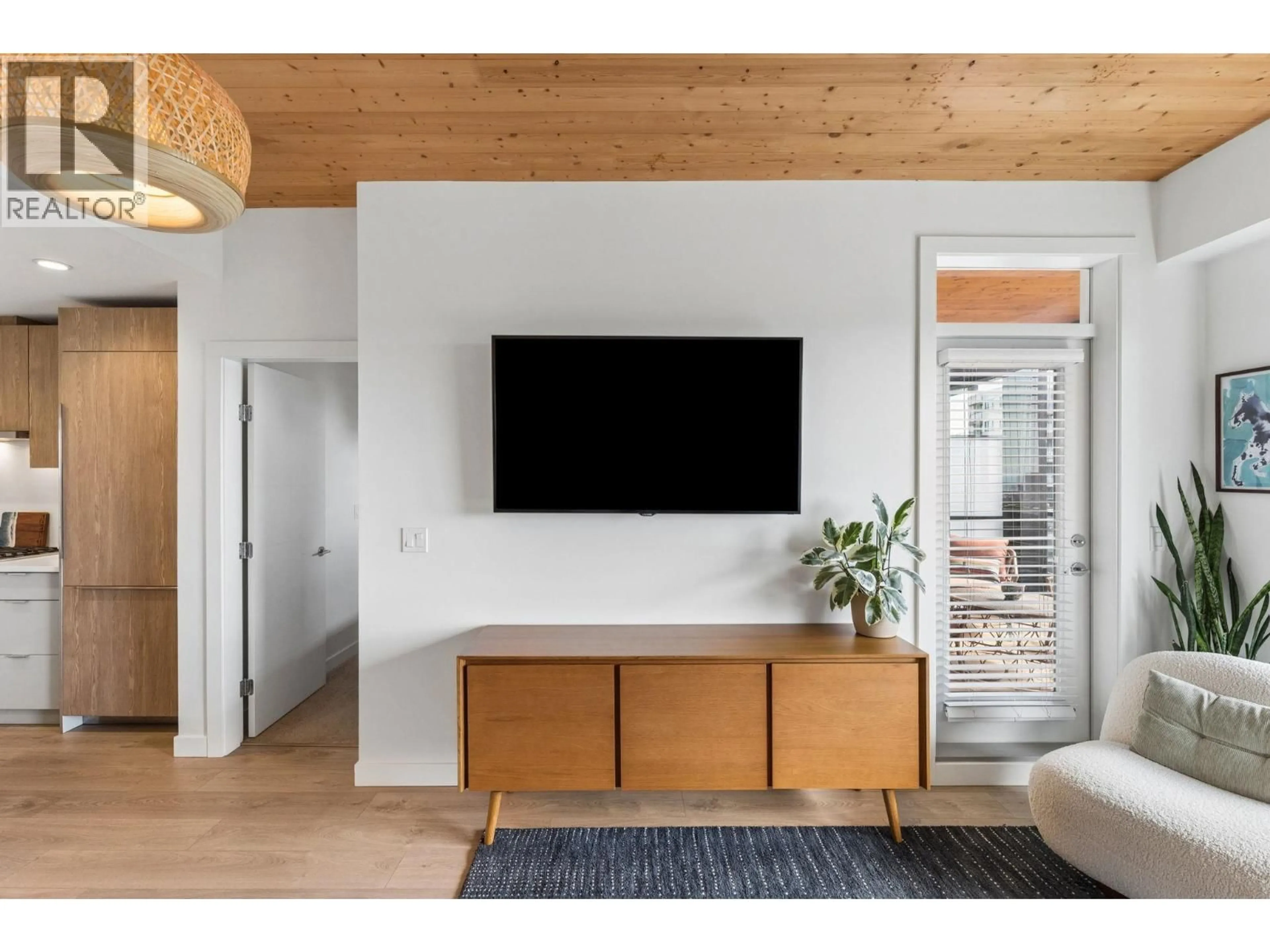 Unknown for 603 - 108 8TH STREET, North Vancouver British Columbia V7L0H1