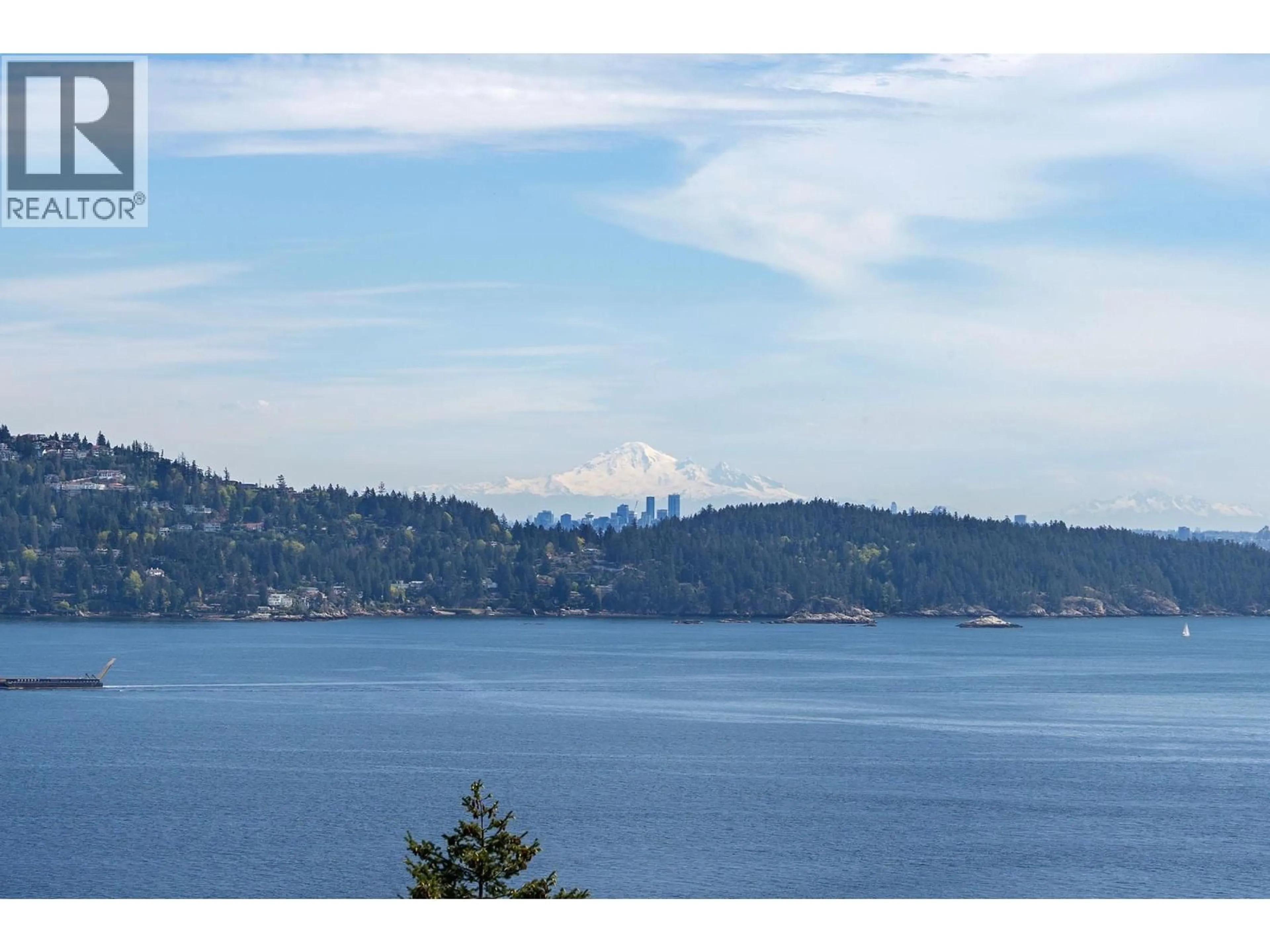 Blurry image for 743 CHANNELVIEW DRIVE, Bowen Island British Columbia V0N1G1