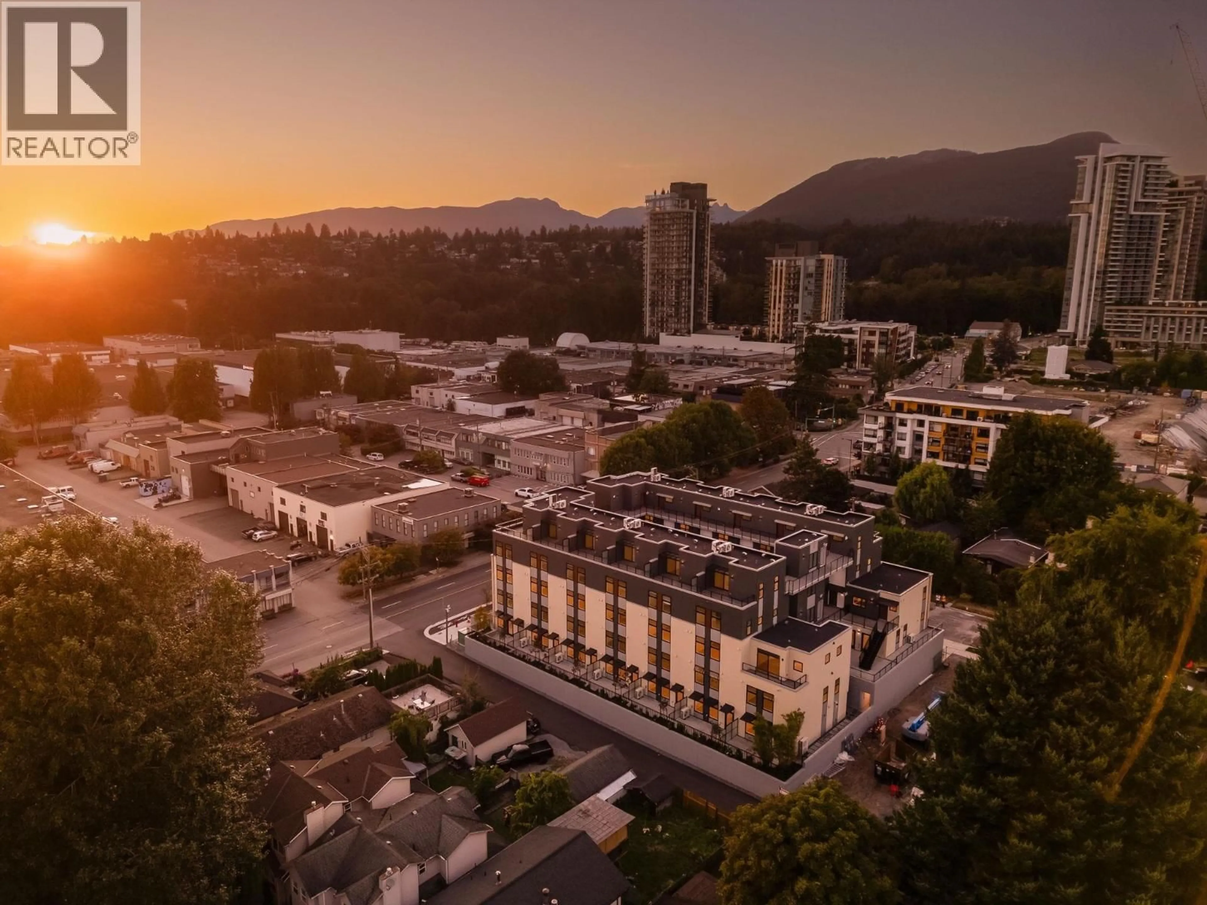 A pic from outside/outdoor area/front of a property/back of a property/a pic from drone, mountain view for 108 - 342 MOUNTAIN HIGHWAY, North Vancouver British Columbia V7J2K8