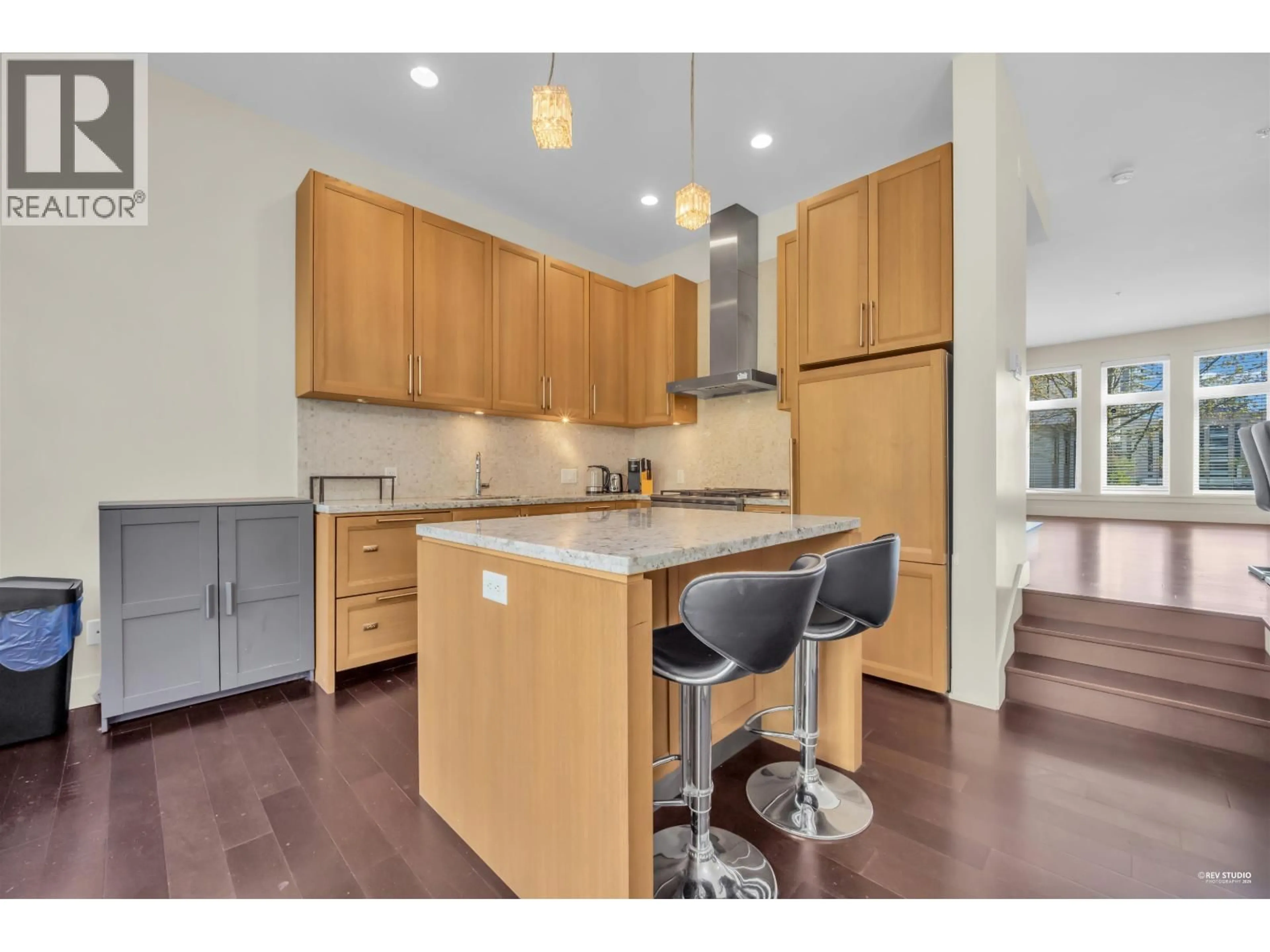 Open concept kitchen, unknown for 2 - 5879 GRAY AVENUE, Vancouver British Columbia V6S0A9