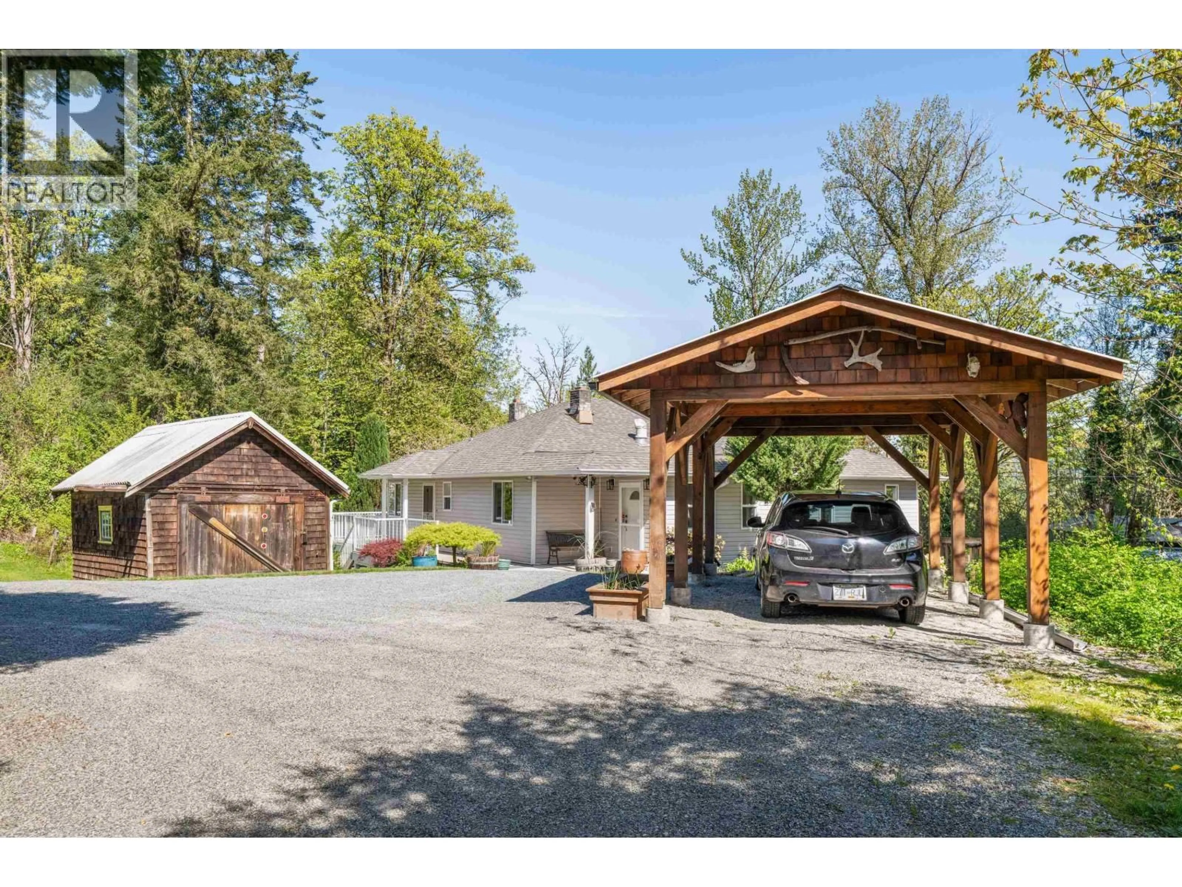 Indoor garage for 28443 96 AVENUE, Maple Ridge British Columbia V2W1L2
