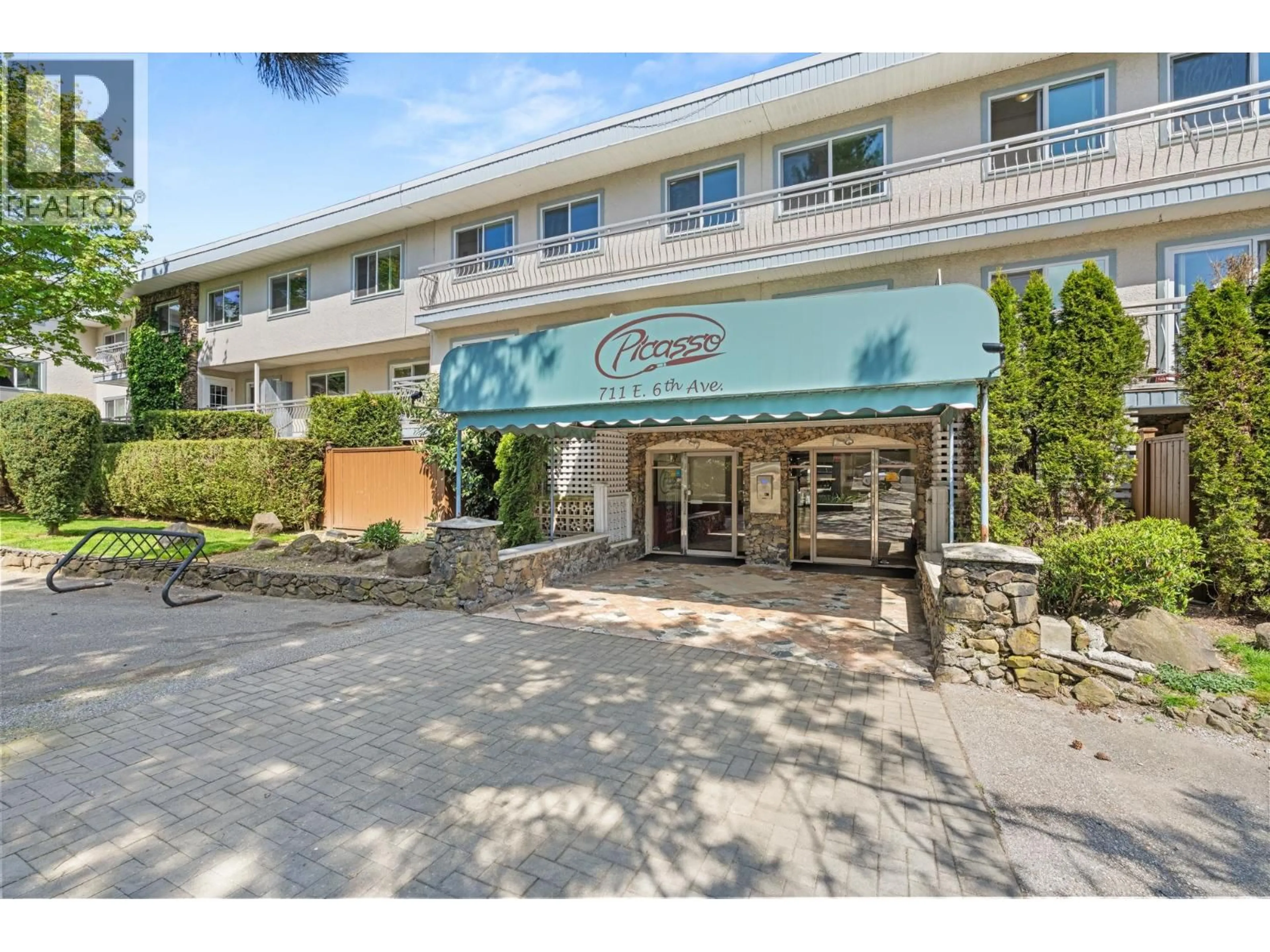 Unknown for 336 - 711 6TH AVENUE, Vancouver British Columbia V5T1L7