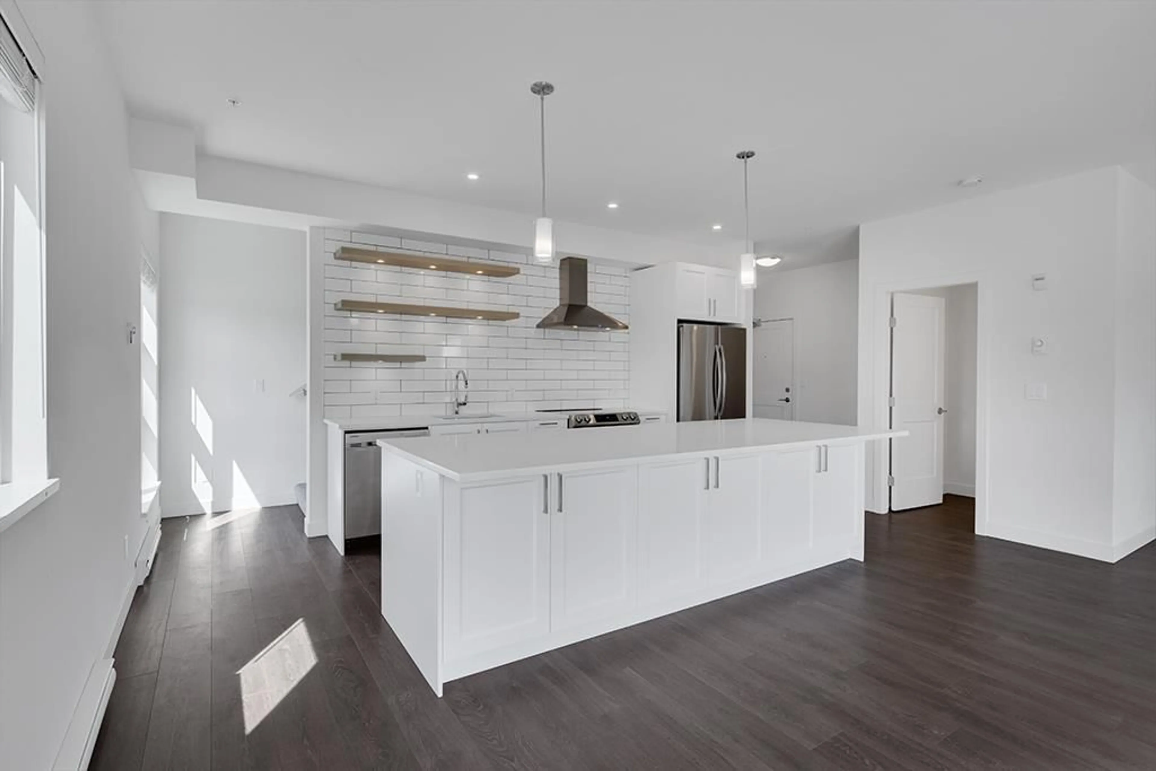 Open concept kitchen, unknown for 65 - 1419 MCCALLUM ROAD, Abbotsford British Columbia V2S8B2