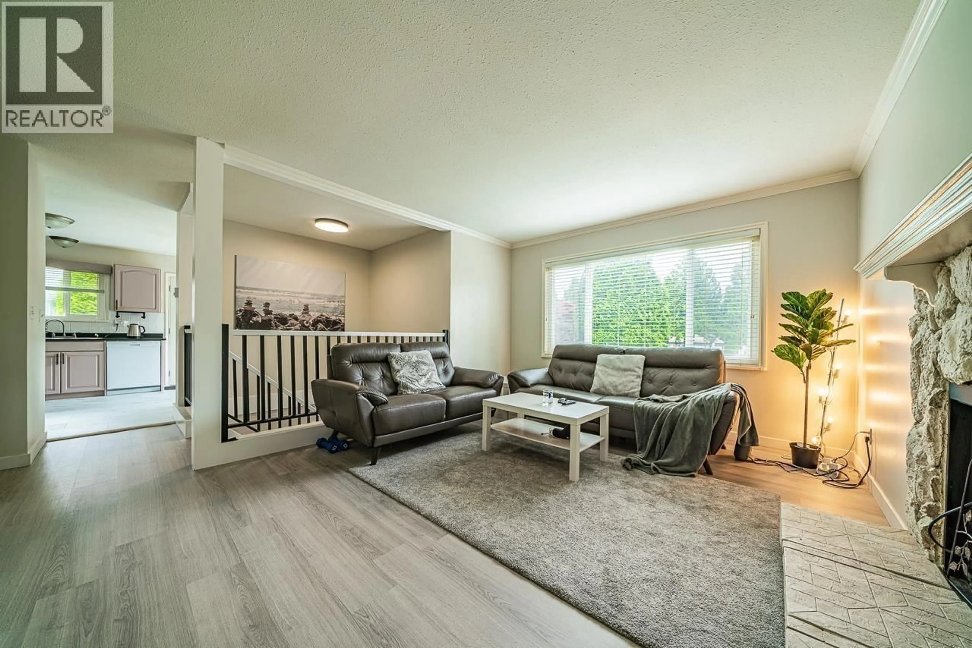 Living room with furniture, wood/laminate floor for 12208 MCTAVISH PLACE, Maple Ridge British Columbia V2X8L8