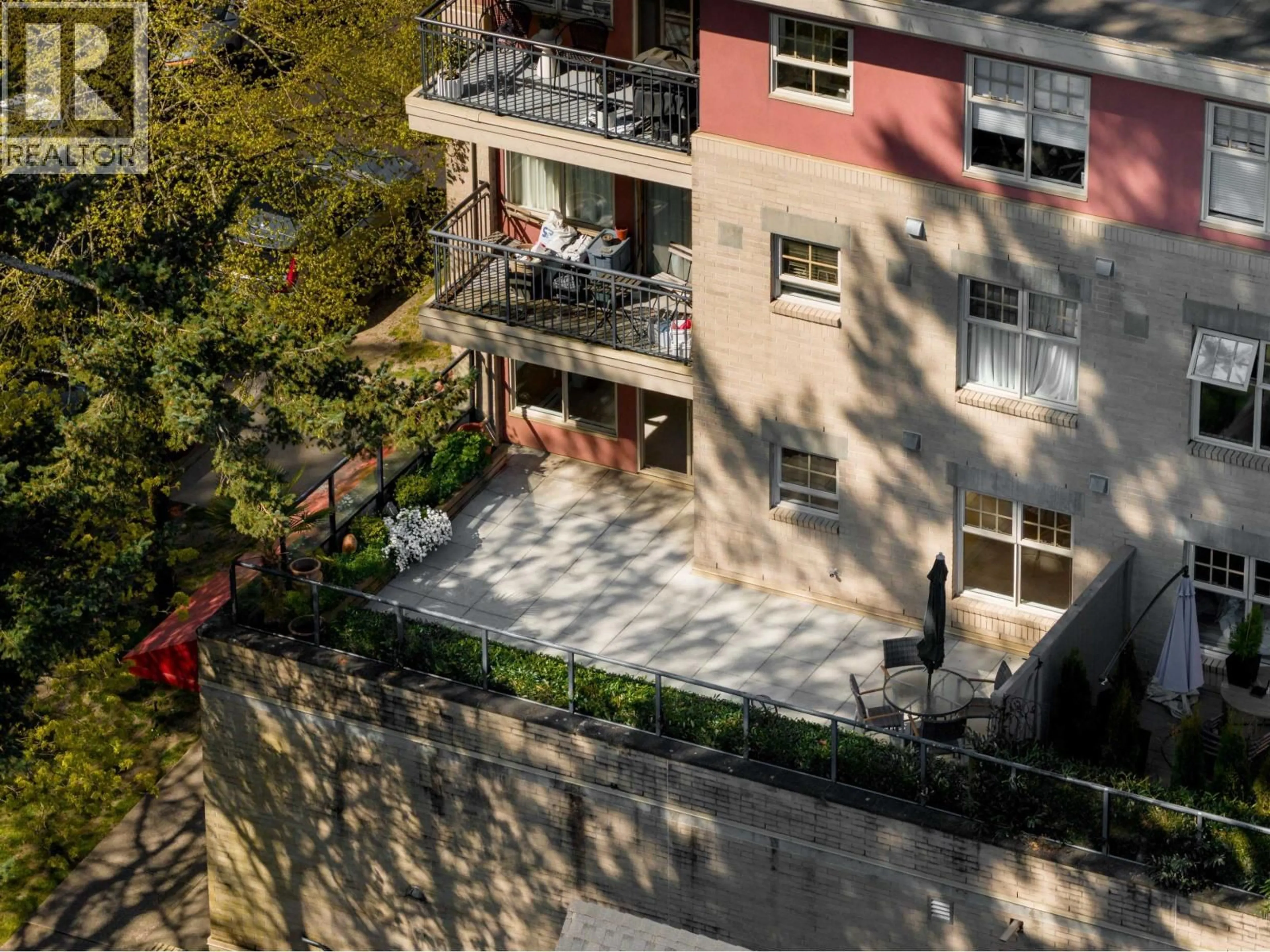 A pic from outside/outdoor area/front of a property/back of a property/a pic from drone, city buildings view from balcony for 201 - 3595 26TH AVENUE, Vancouver British Columbia V6S1N8