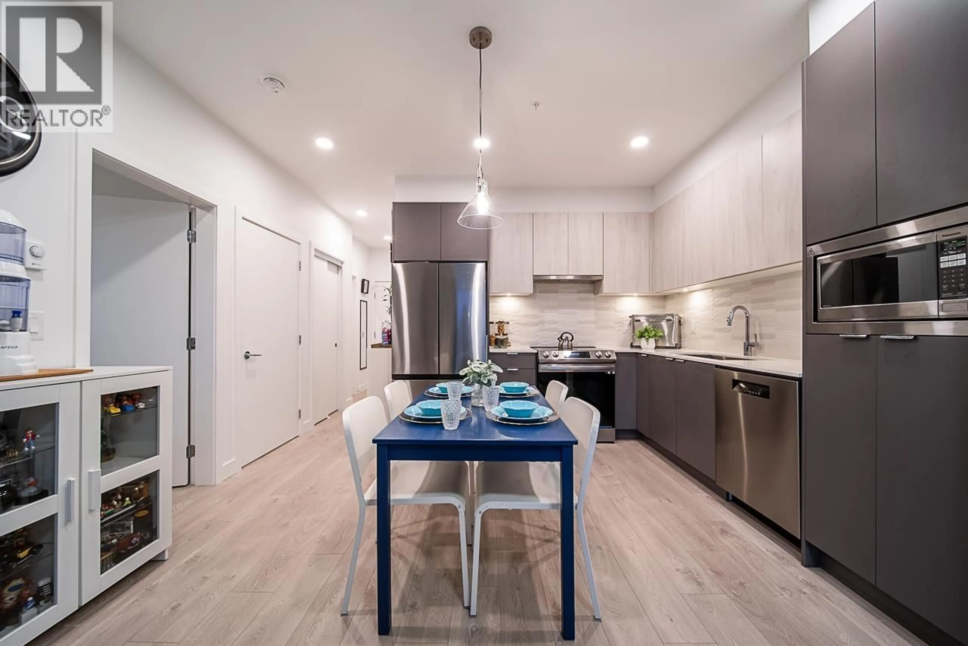 Open concept kitchen, unknown for #404 - 2499 RABBIT DRIVE, Tsawwassen British Columbia V4M0G4