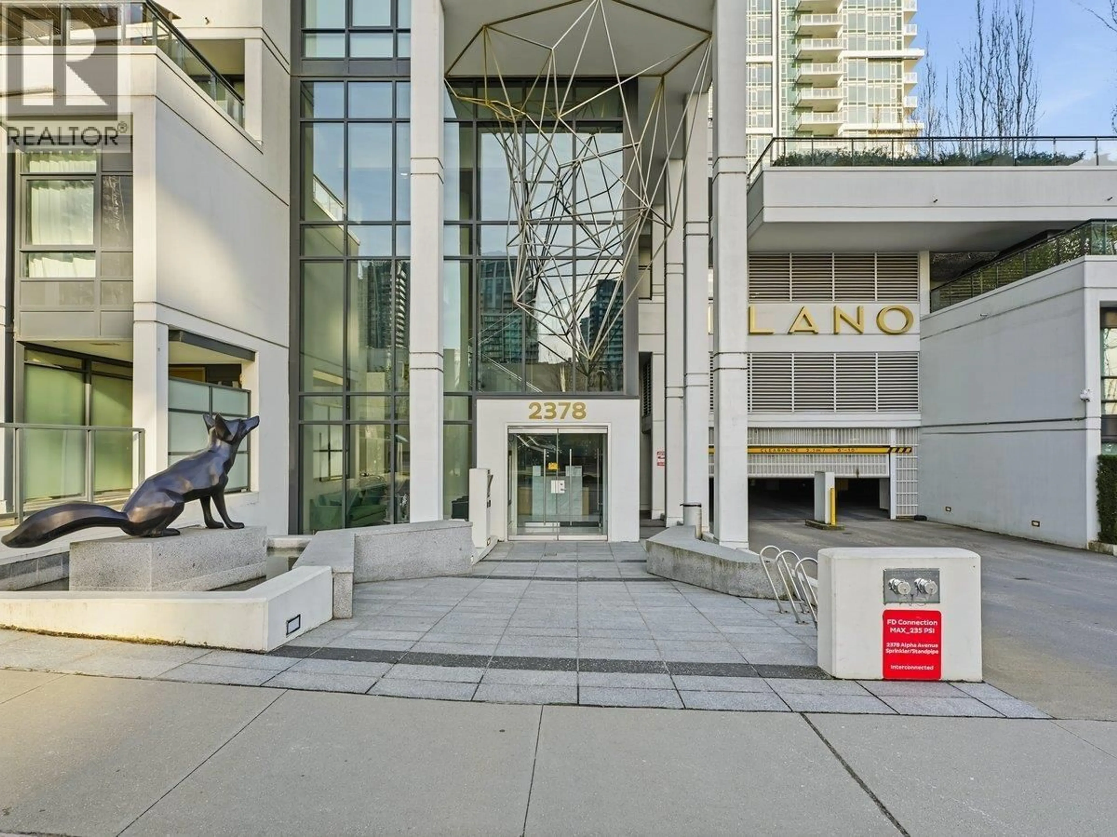 Indoor foyer for 1106 - 2378 ALPHA AVENUE, Burnaby British Columbia V5C0K2
