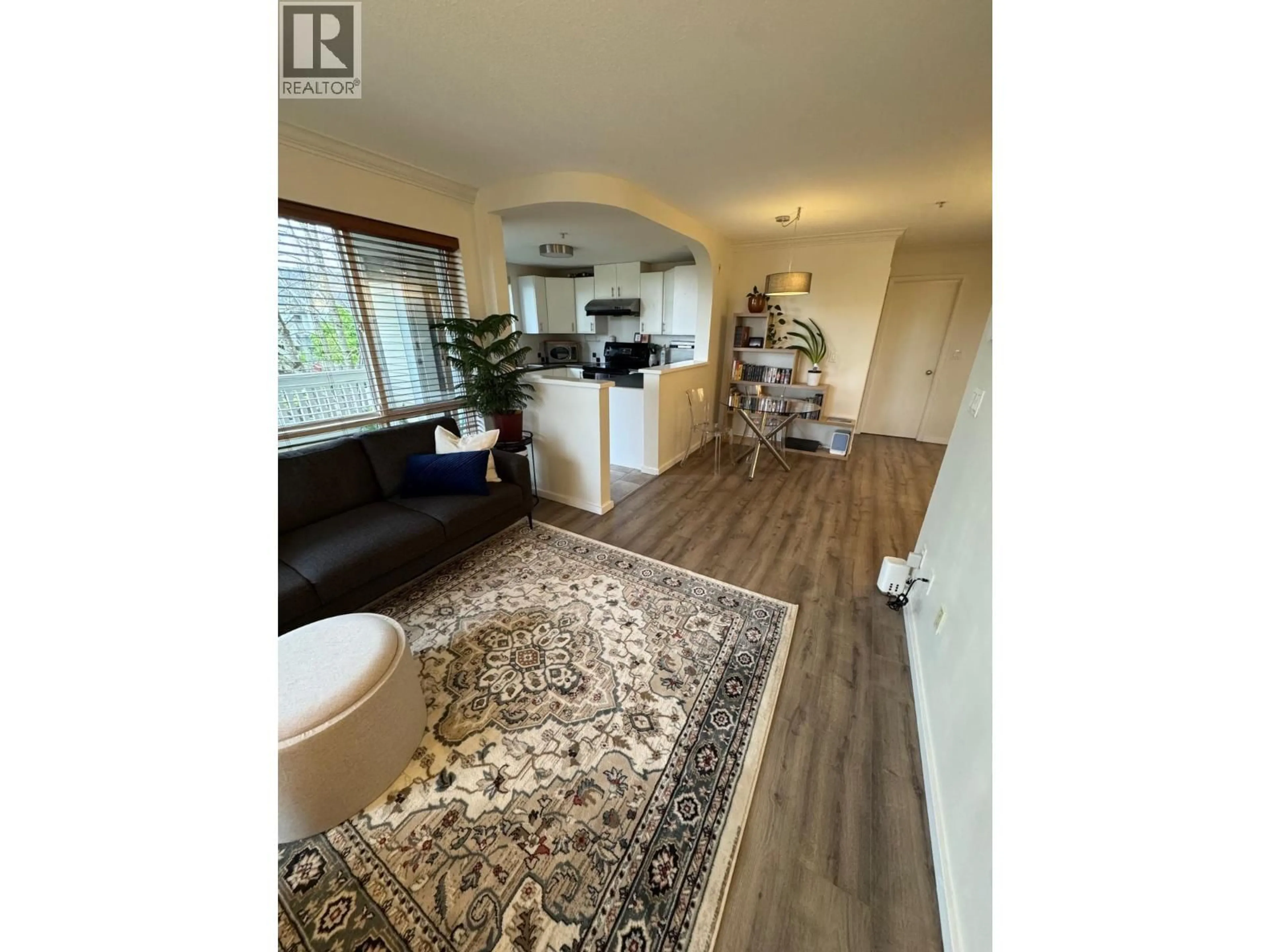 Unknown for 304 - 6833 VILLAGE, Burnaby British Columbia V5E4M1