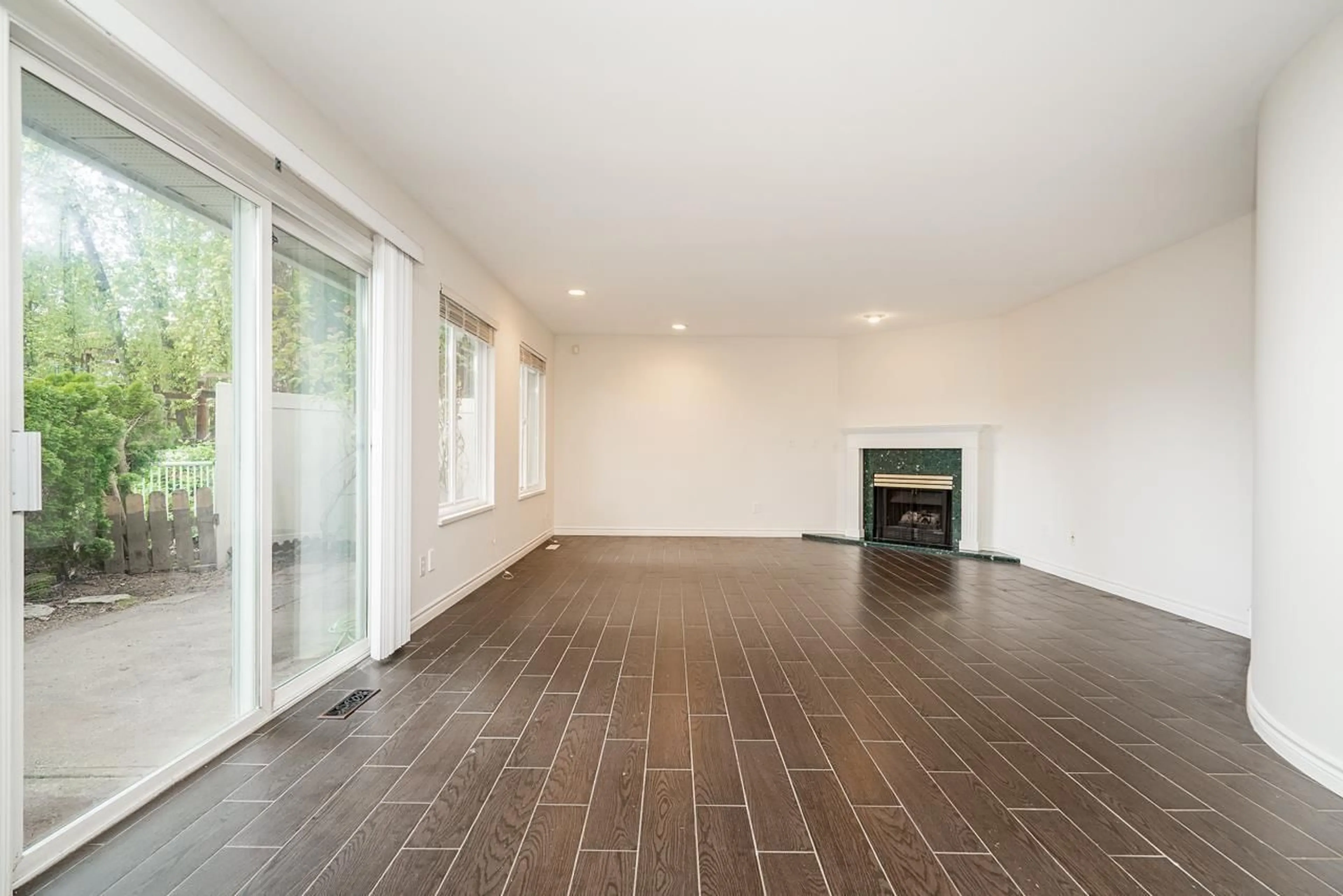 Unknown for 55 - 16061 85 AVENUE, Surrey British Columbia V4N4Y5