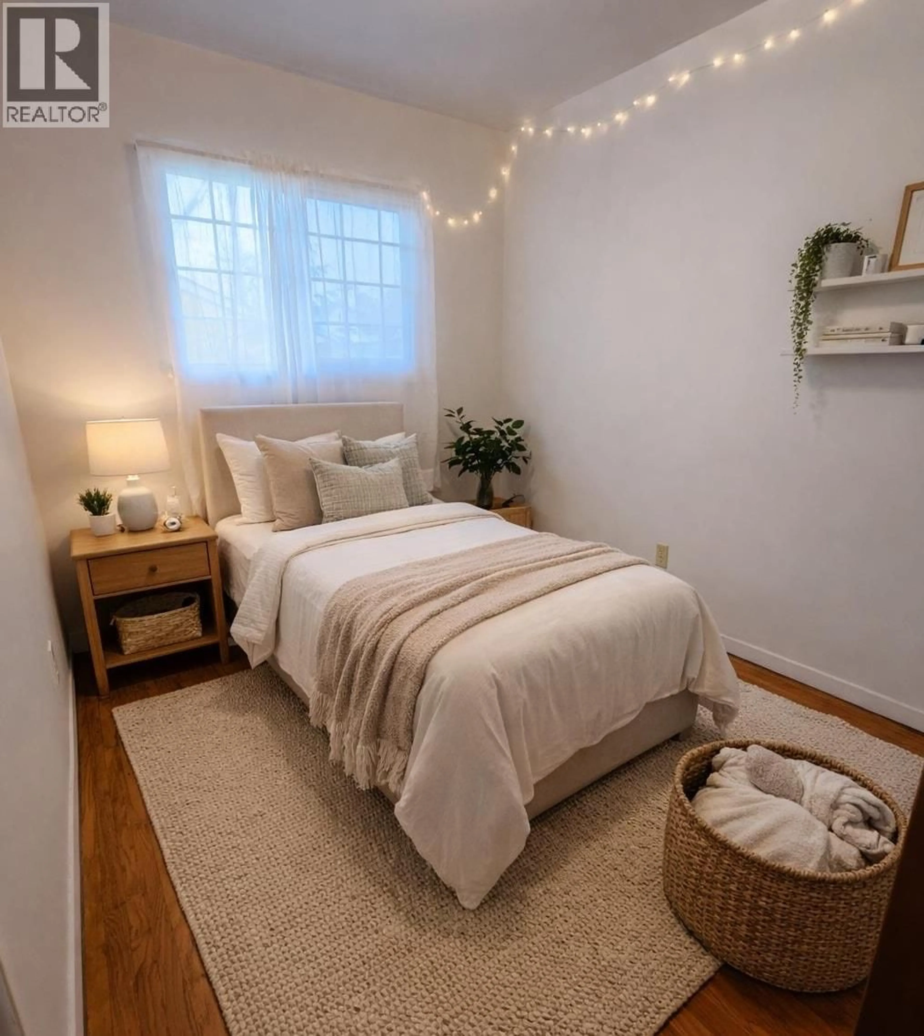 Bedroom with bed, unknown for 7544 MAIN STREET, Vancouver British Columbia V5X3J9