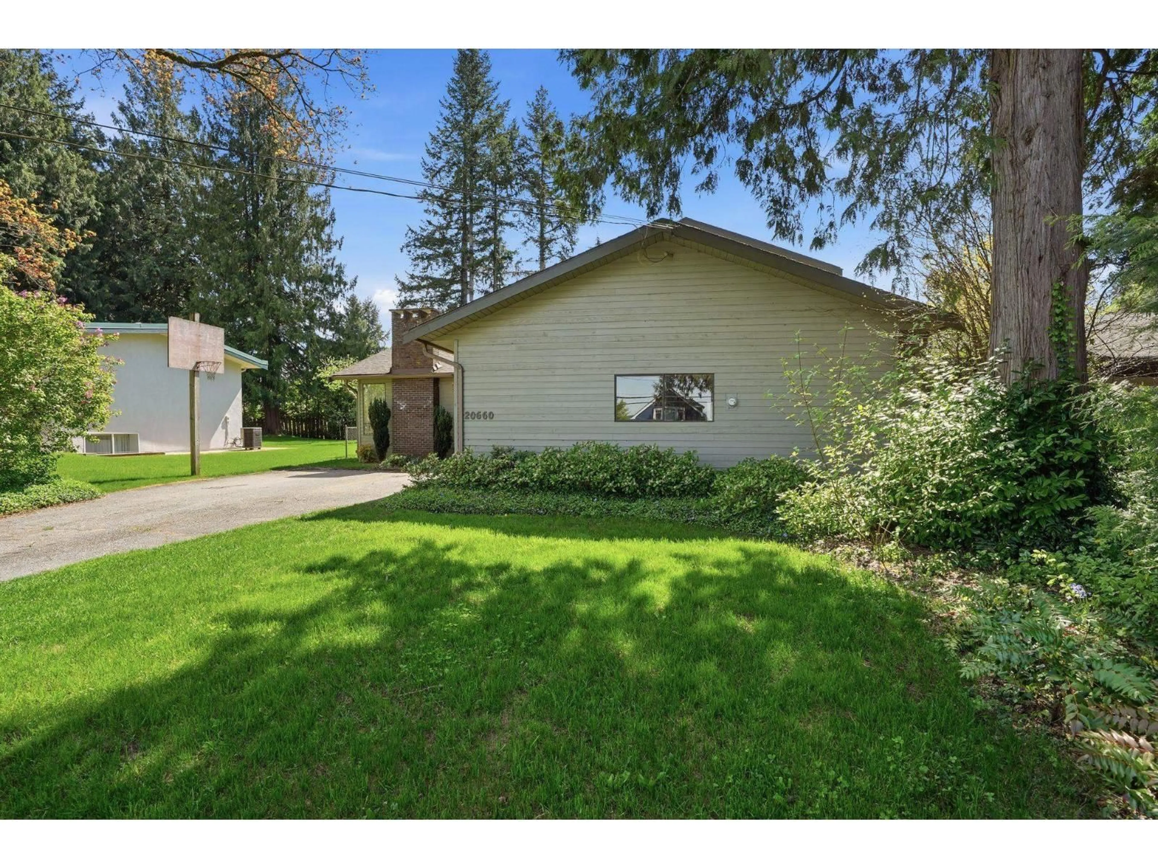 Unknown for 20660 46A AVE AVENUE, Langley British Columbia V3A3J9