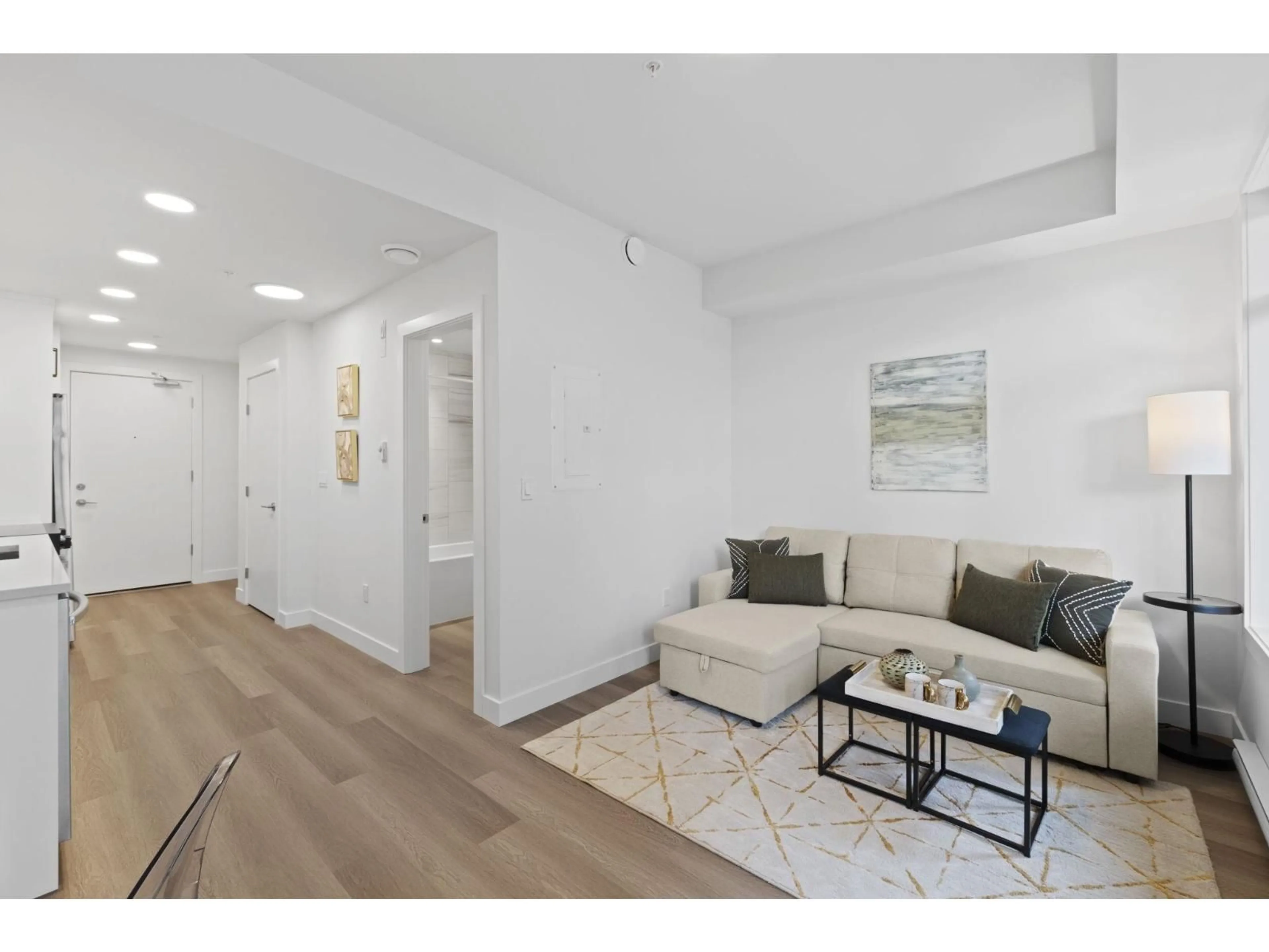 Unknown for 304 - 33820 SOUTH FRASER WAY, Abbotsford British Columbia V2S2C5