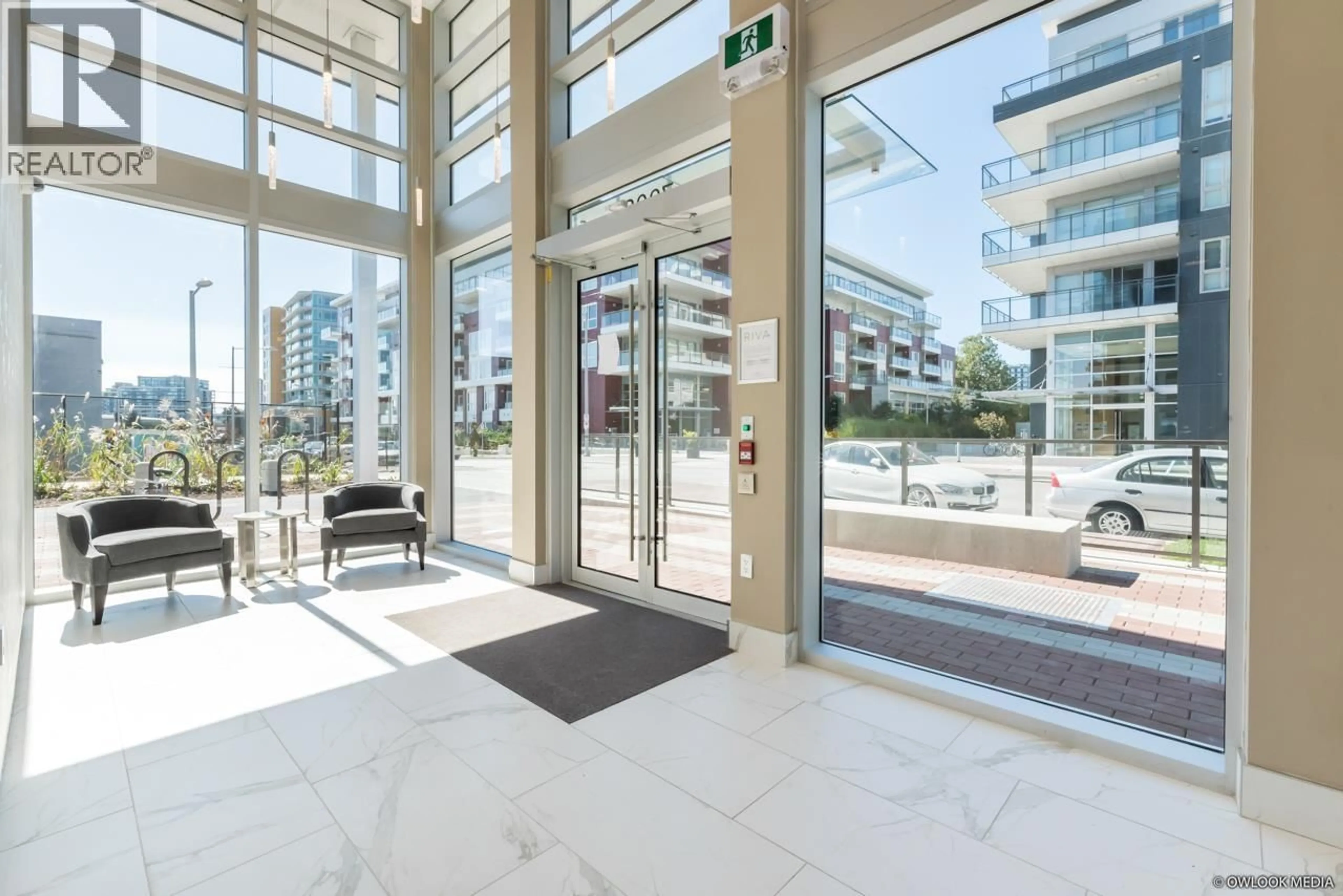 Indoor foyer for 535 - 7008 RIVER PARKWAY, Richmond British Columbia V6X0R1