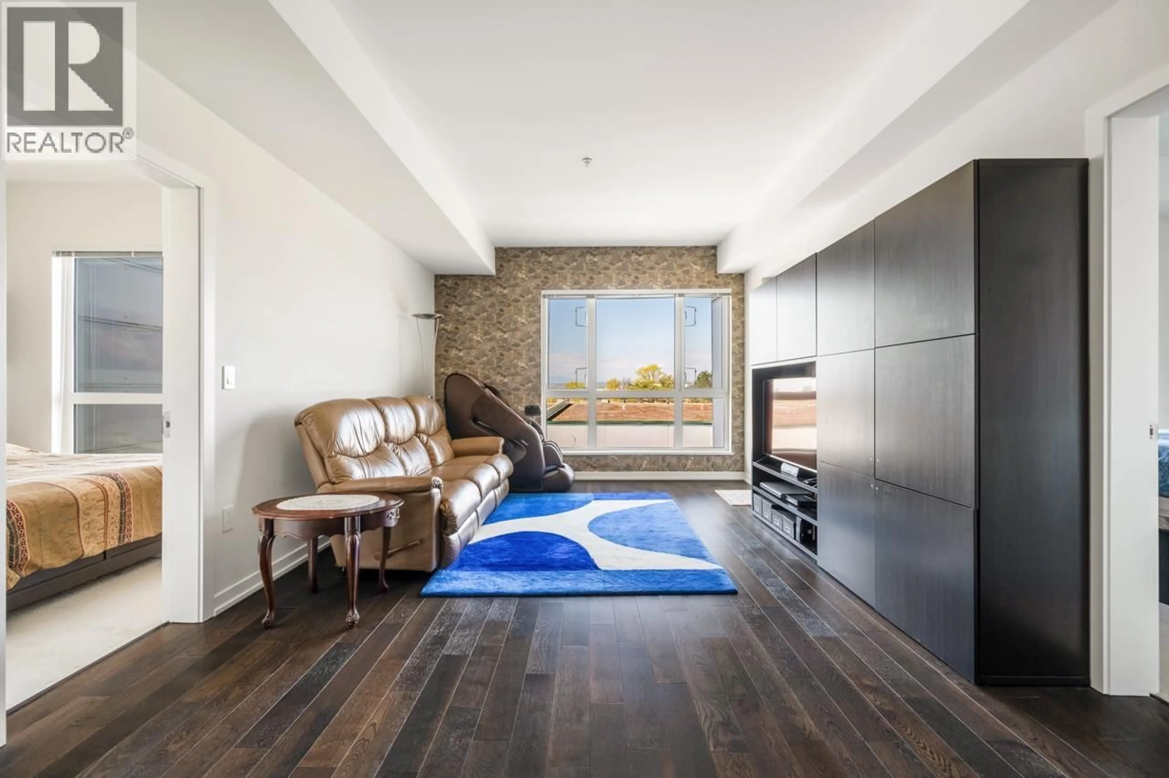 Living room with furniture, unknown for 535 - 7008 RIVER PARKWAY, Richmond British Columbia V6X0R1