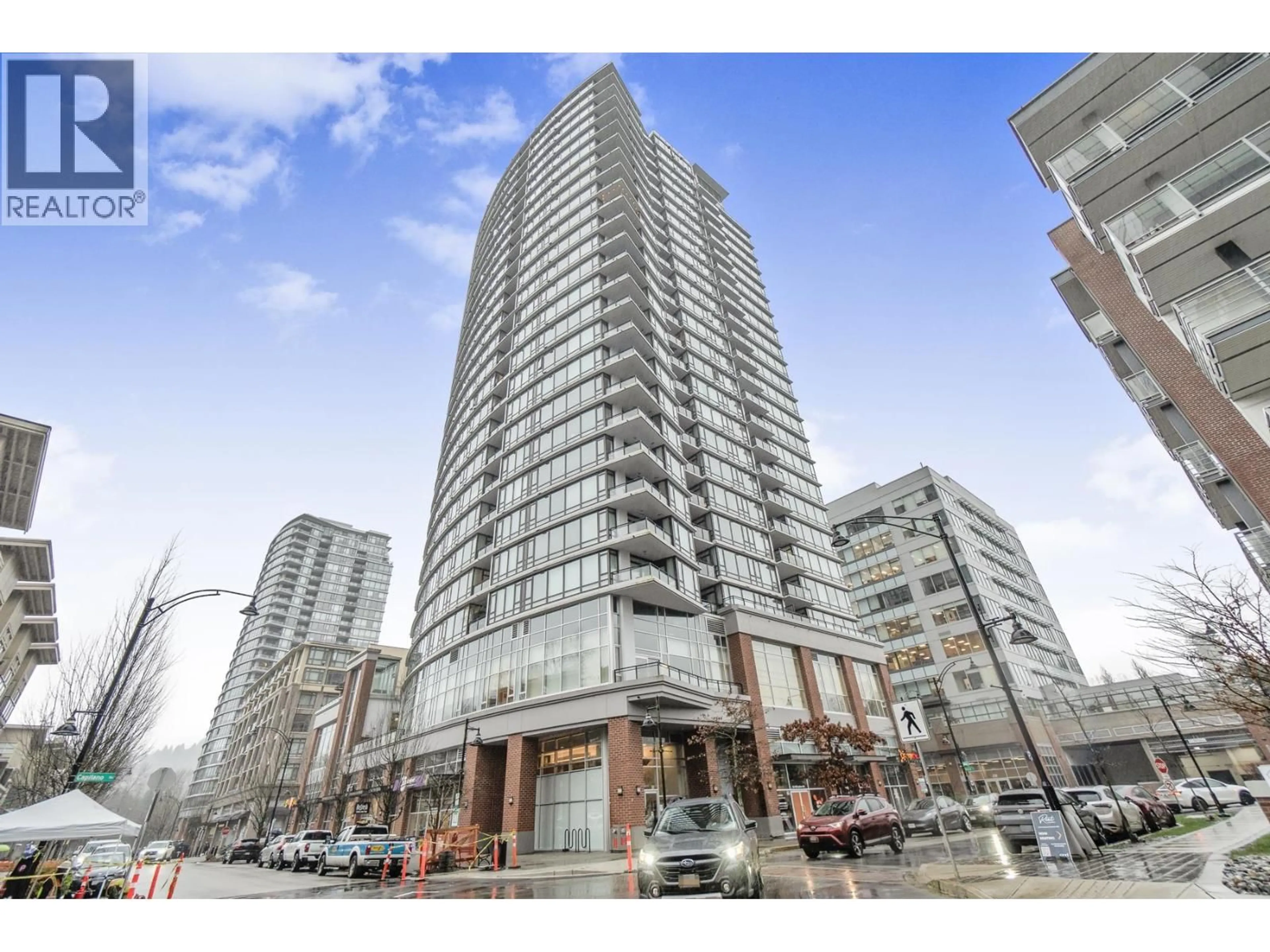 Indoor foyer for 1803 - 400 CAPILANO ROAD, Port Moody British Columbia V3H0E1