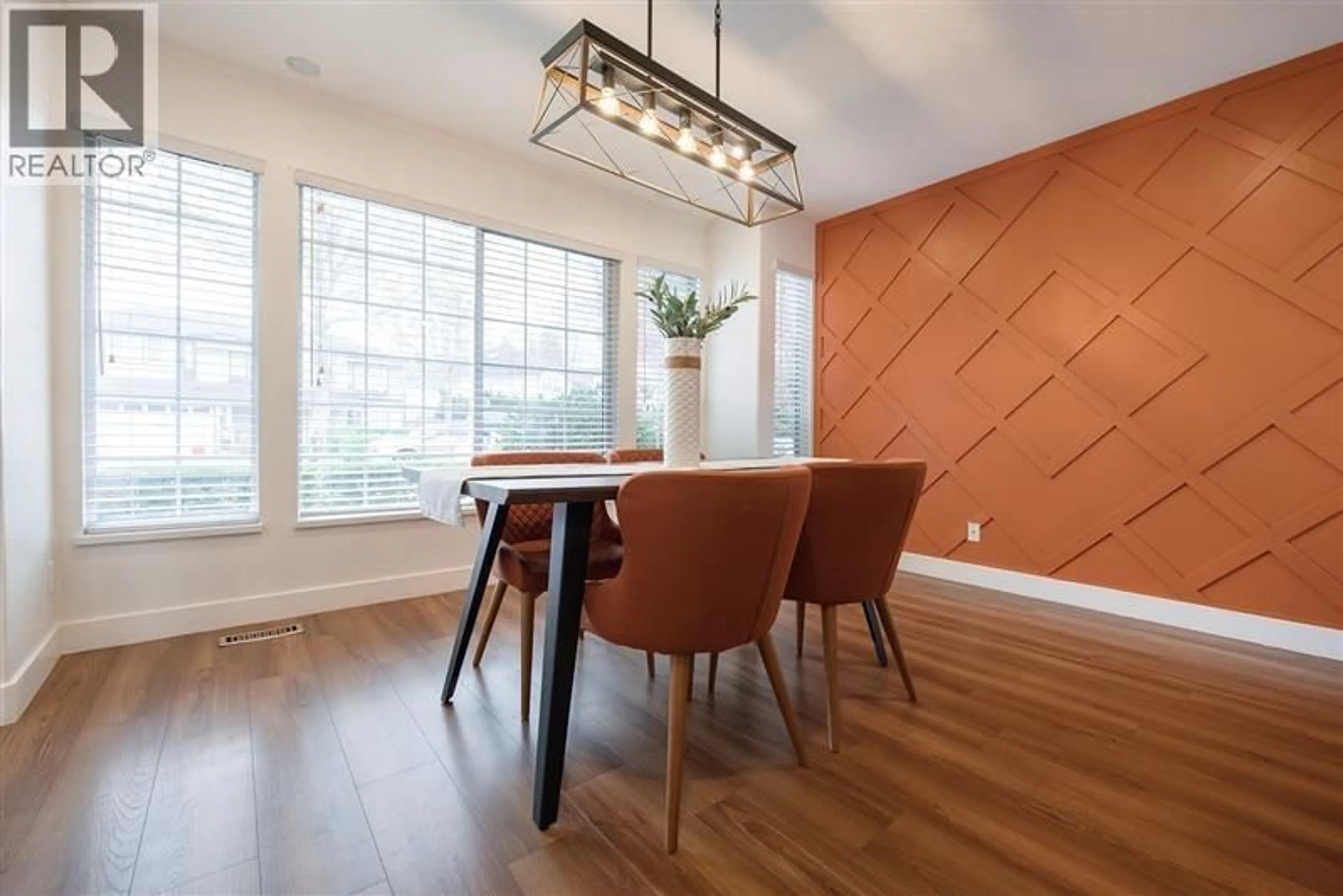 Dining room, wood/laminate floor for 30 - 11536 236 STREET, Maple Ridge British Columbia V4R2C6