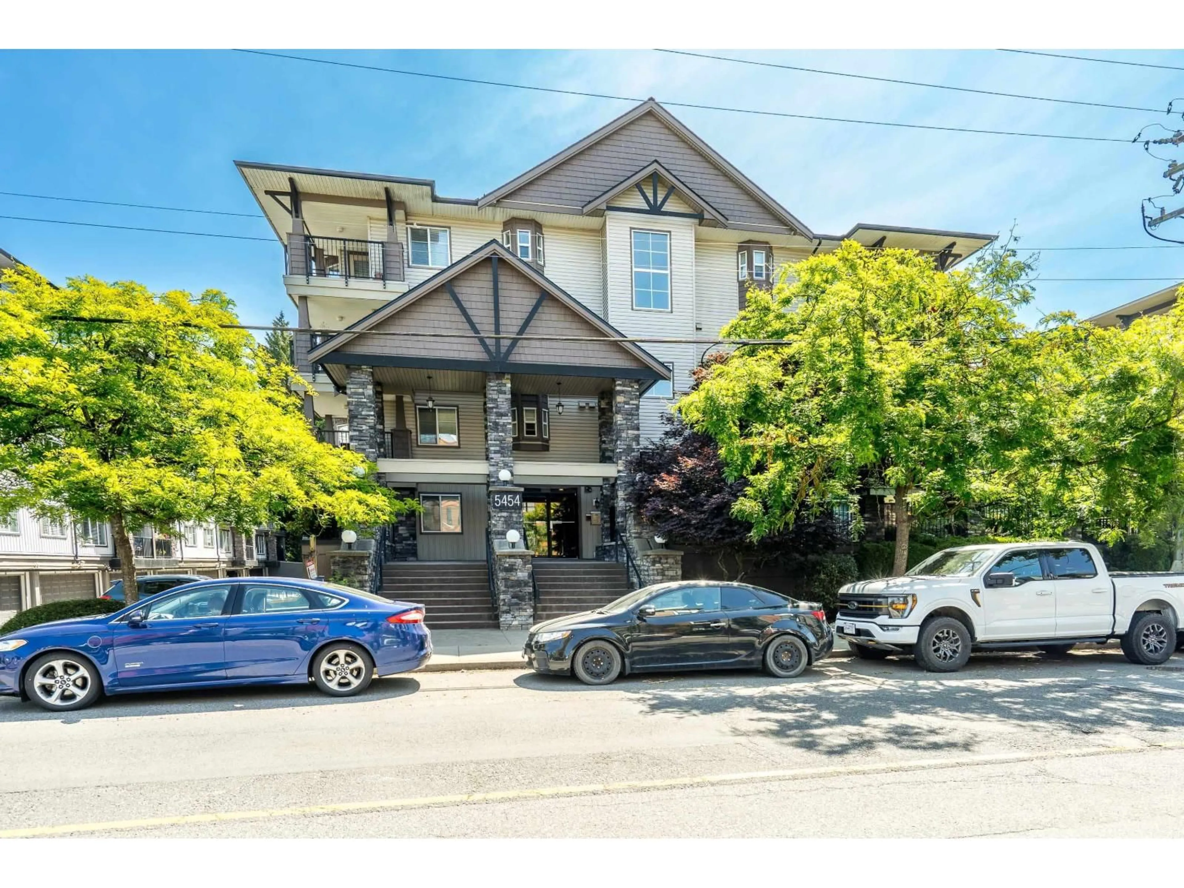 Unknown for 107 - 5454 198 STREET, Langley British Columbia V3A1G2