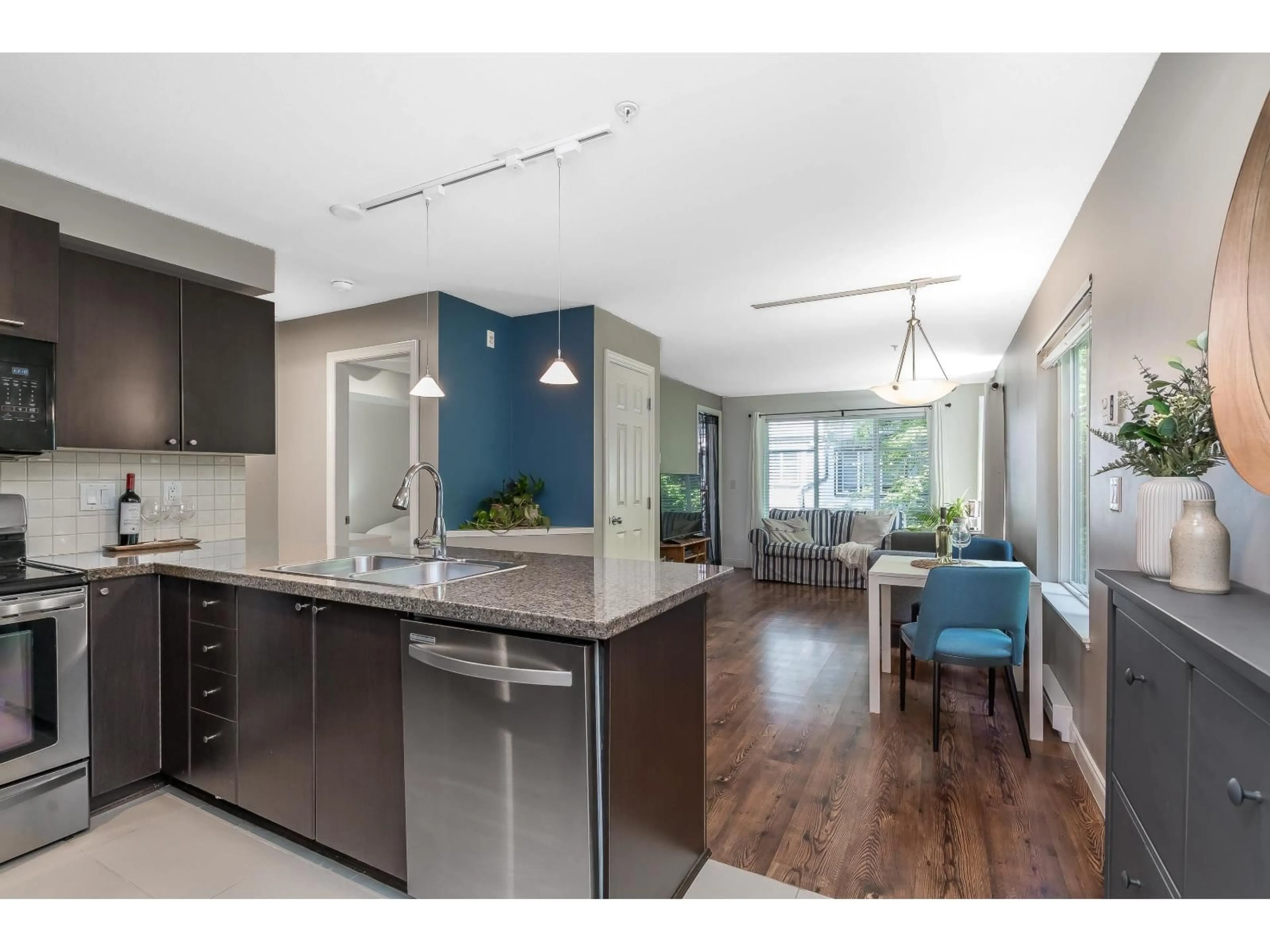 Open concept kitchen, unknown for 107 - 5454 198 STREET, Langley British Columbia V3A1G2
