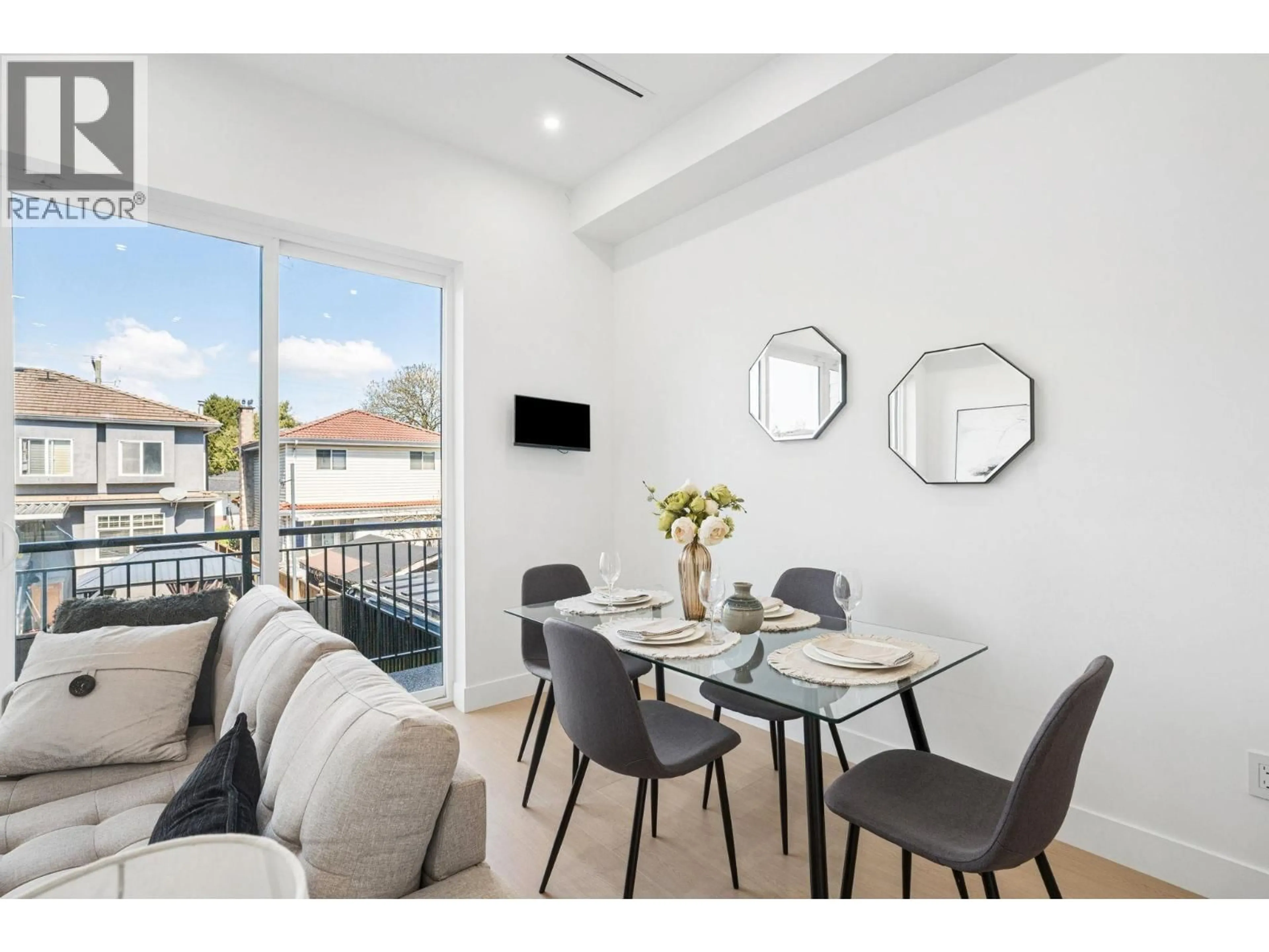 A pic of a room for 1 - 1005 55TH AVENUE, Vancouver British Columbia V5X1N8