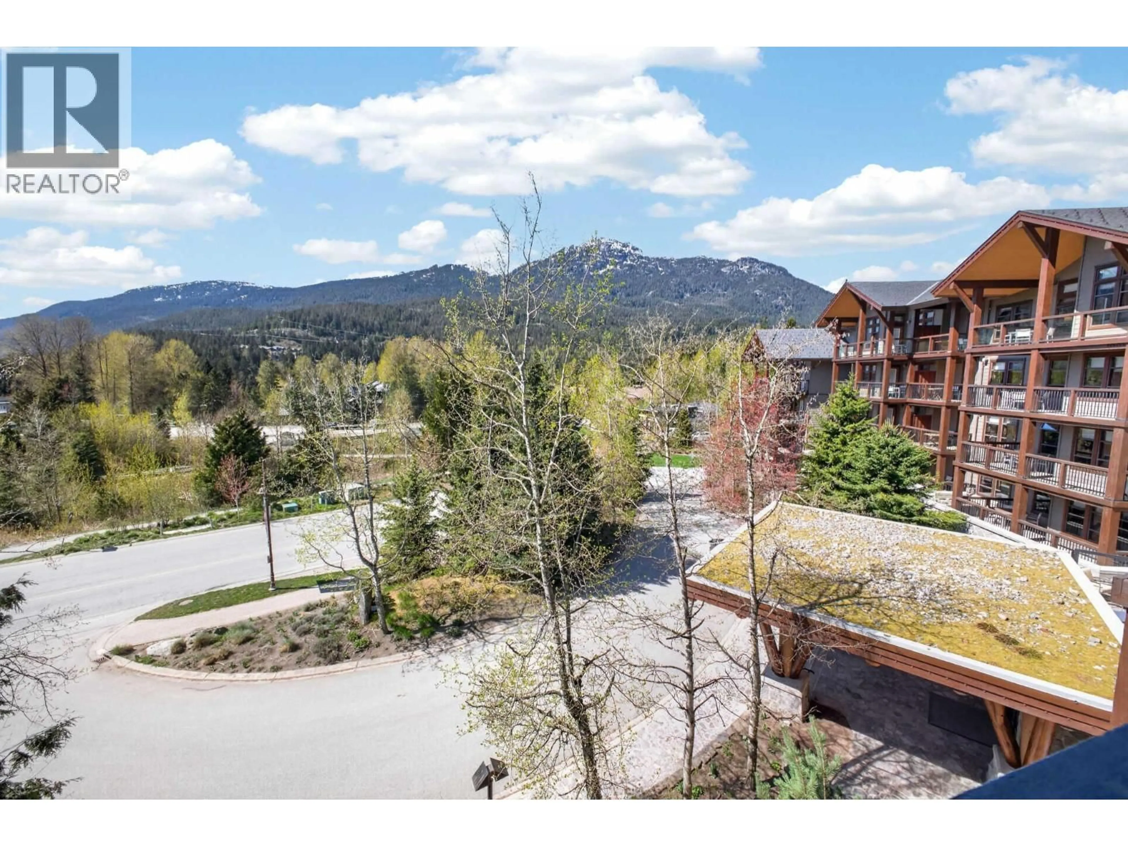 A pic from outside/outdoor area/front of a property/back of a property/a pic from drone, mountain view for 314B - 2020 LONDON LANE, Whistler British Columbia V0N1B2